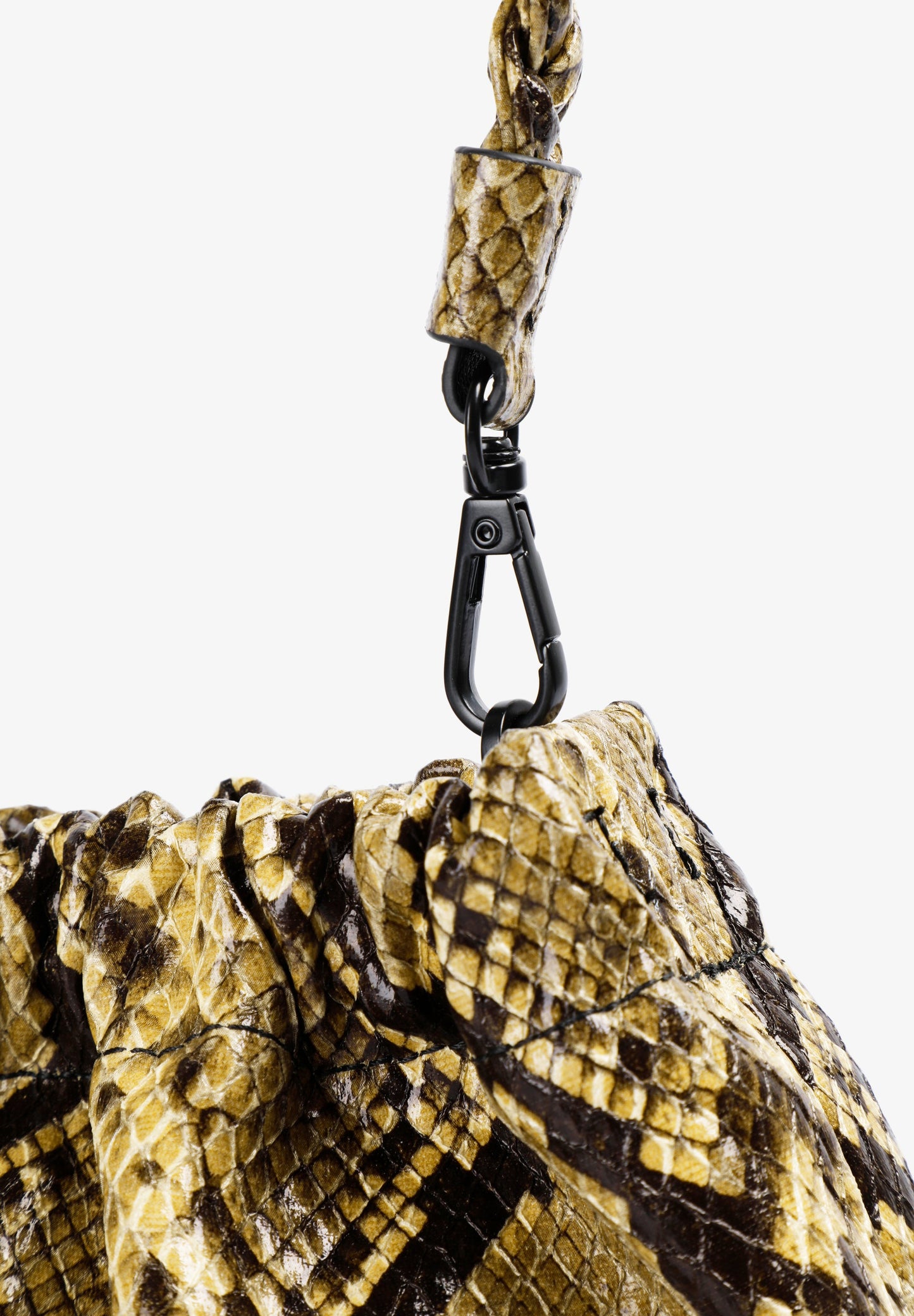 BOLSA DE MÃO COM ESTAMPADO ANIMAL