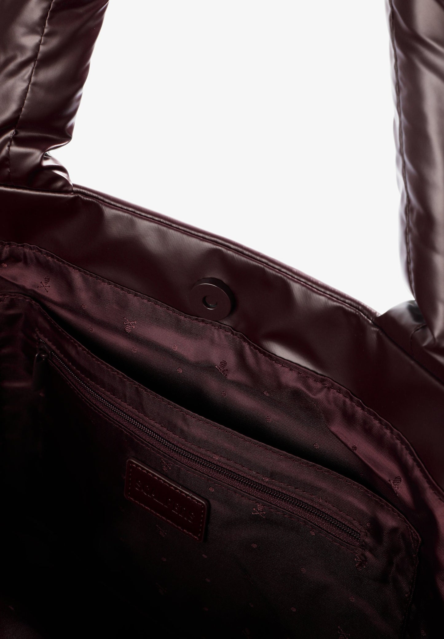 BOLSA SHOPPER ACOLCHOADA SKULL