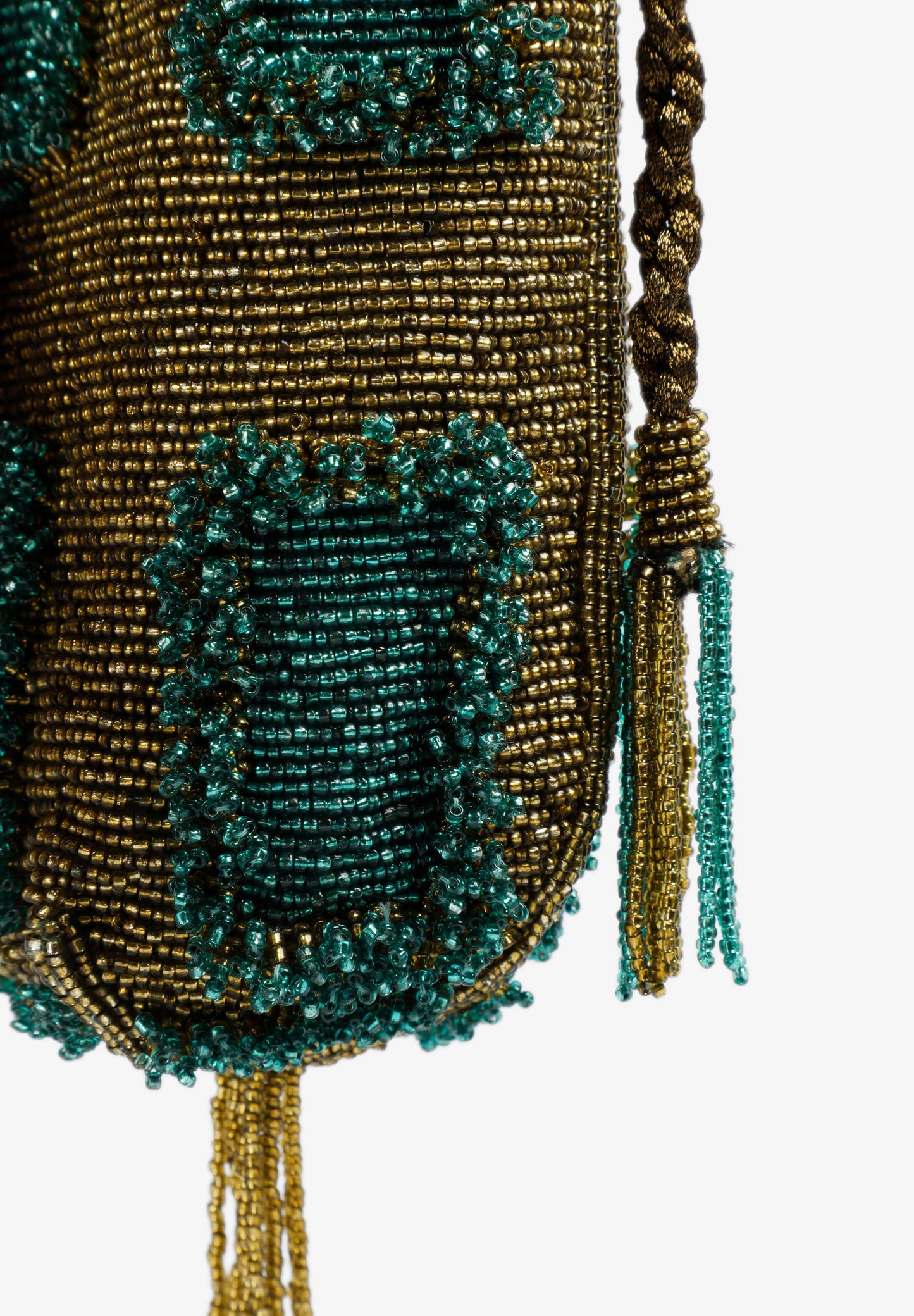 BOLSA EM CROCHÉ COM CONTAS