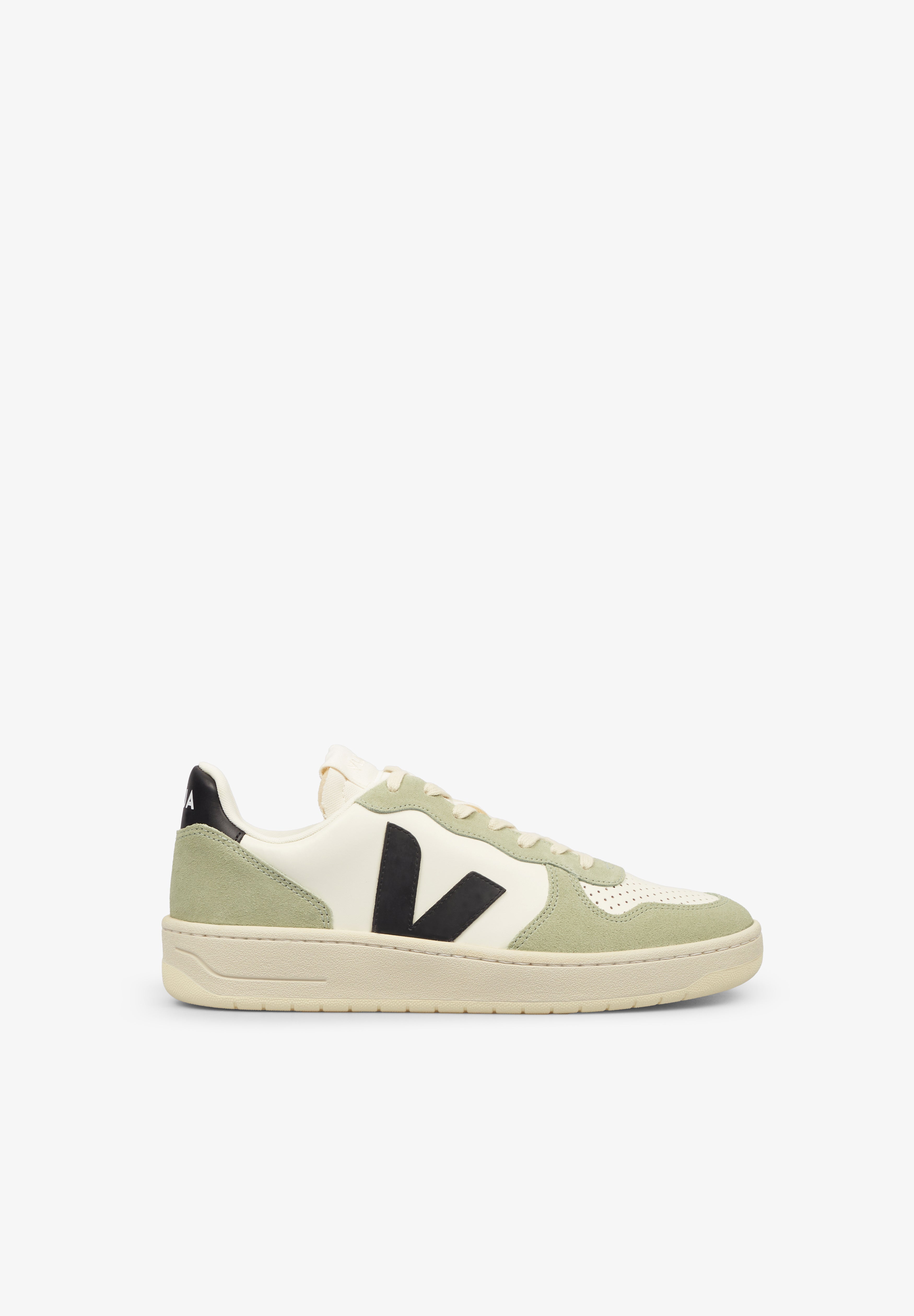 VEJA | SAPATILHAS V-10 LEATHER