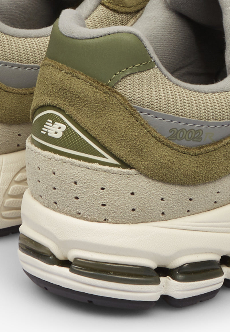 NEW BALANCE | SAPATILHAS 2002R