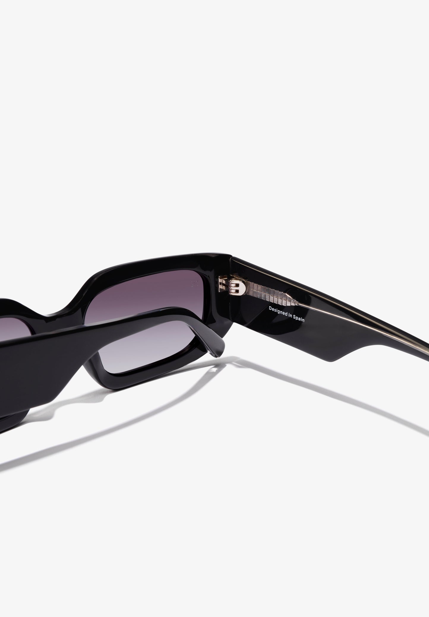 HAWKERS | TRENDSET - BLACK IRON
