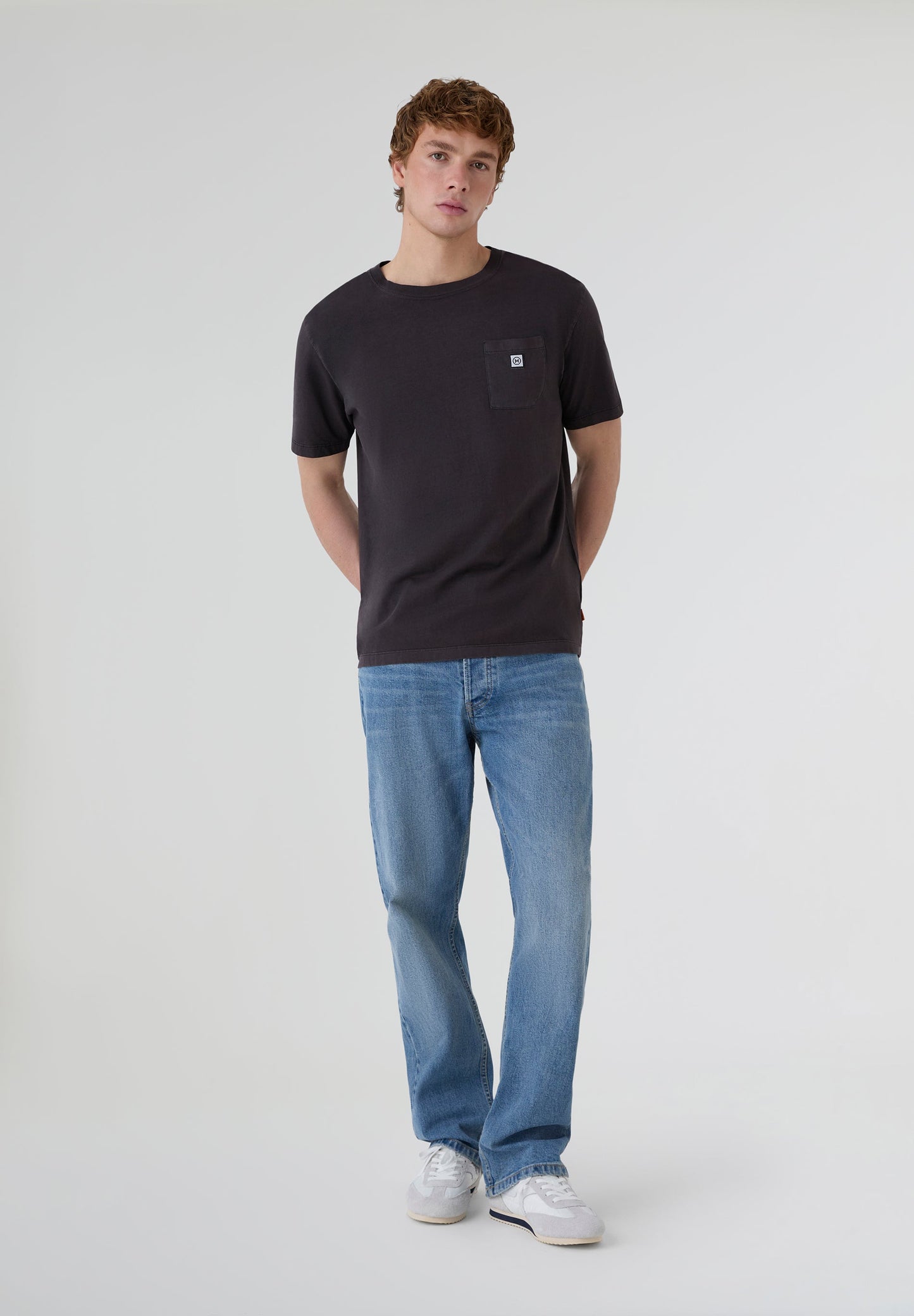 DEEPLY | DEEPLY LOGO LINE