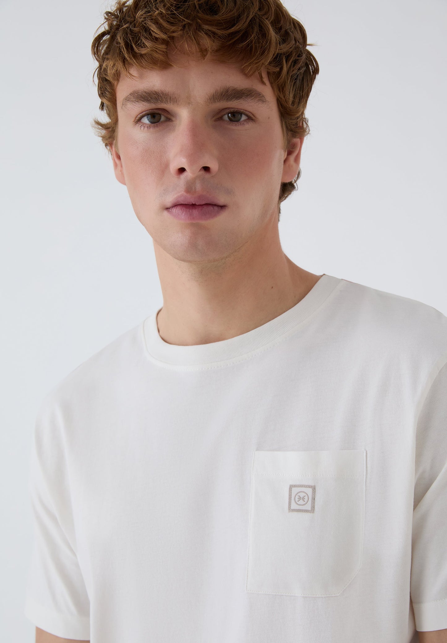 DEEPLY | DEEPLY LOGO LINE