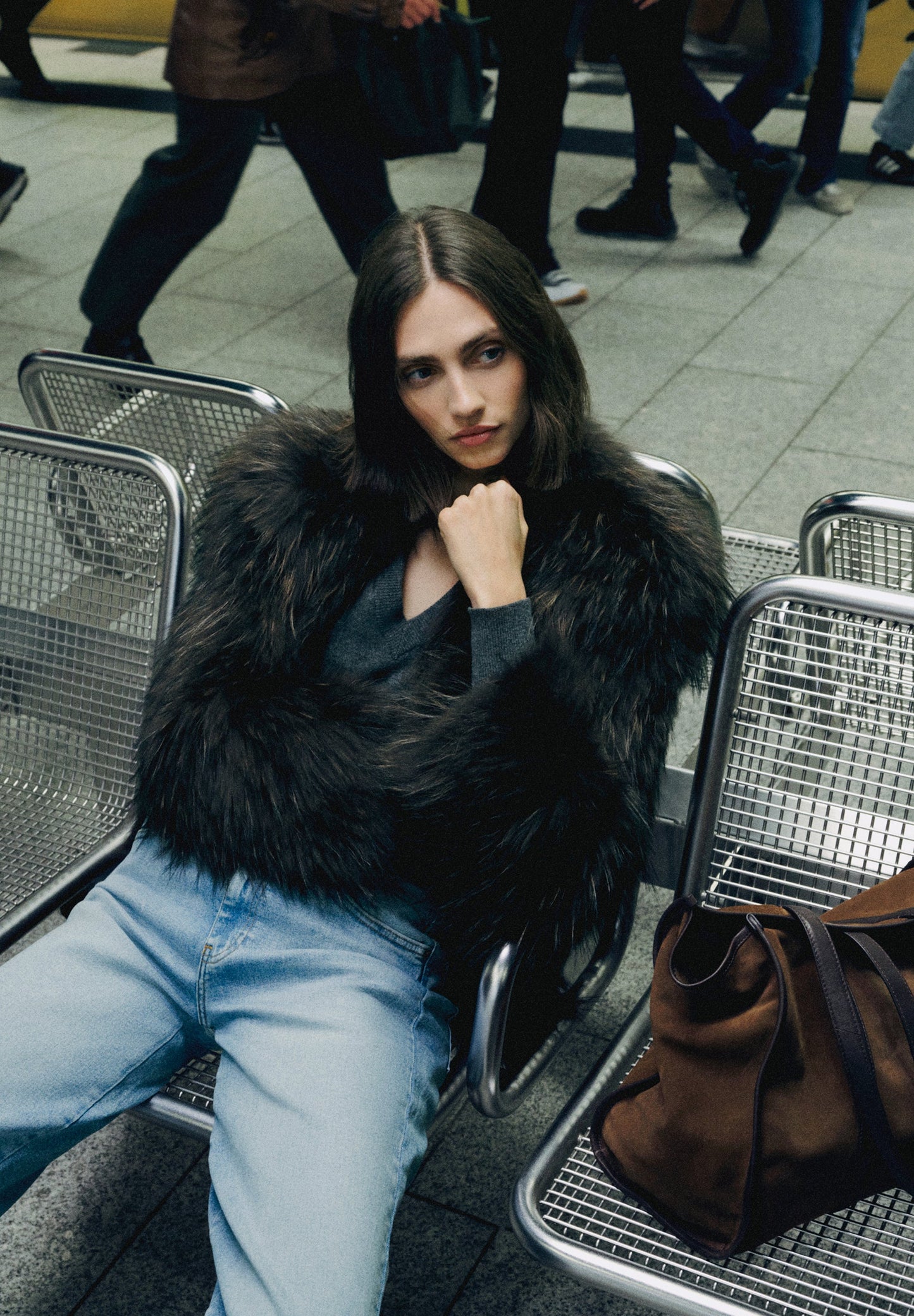 CALÇAS JEANS COM 5 BOLSOS