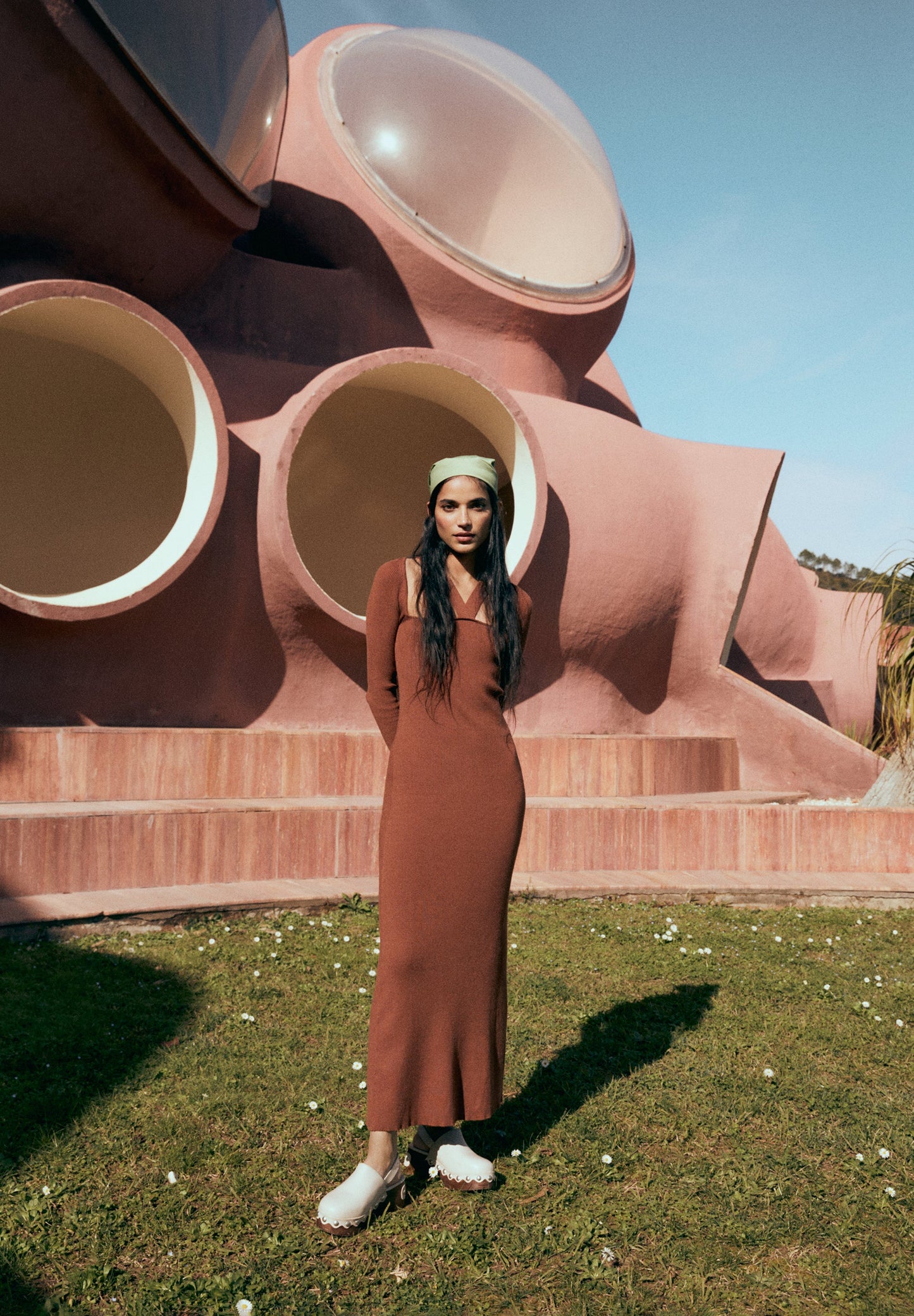 VESTIDO MIDI DE MALHA CANELADA