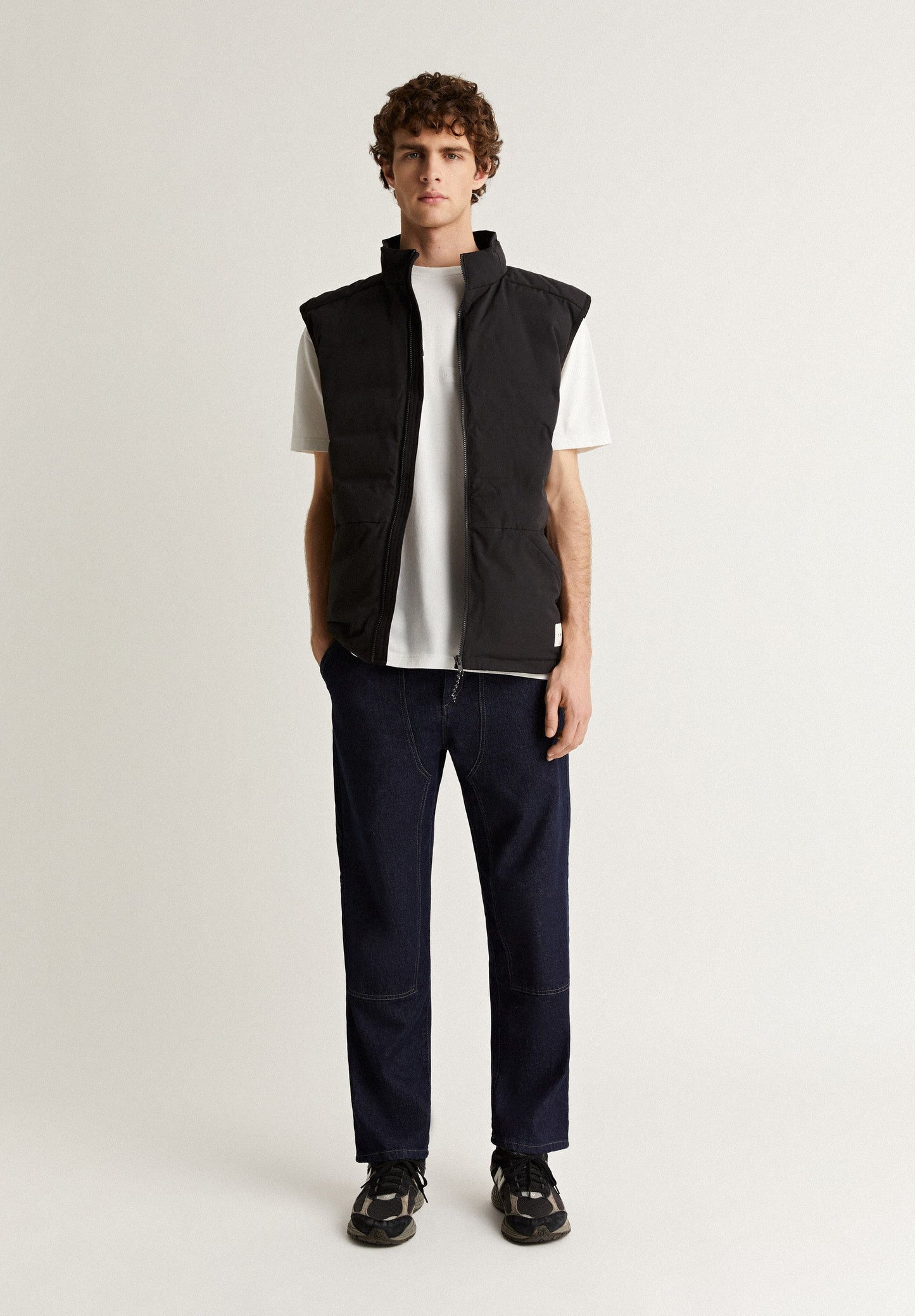 DEEPLY | FOAM PUFFER VEST