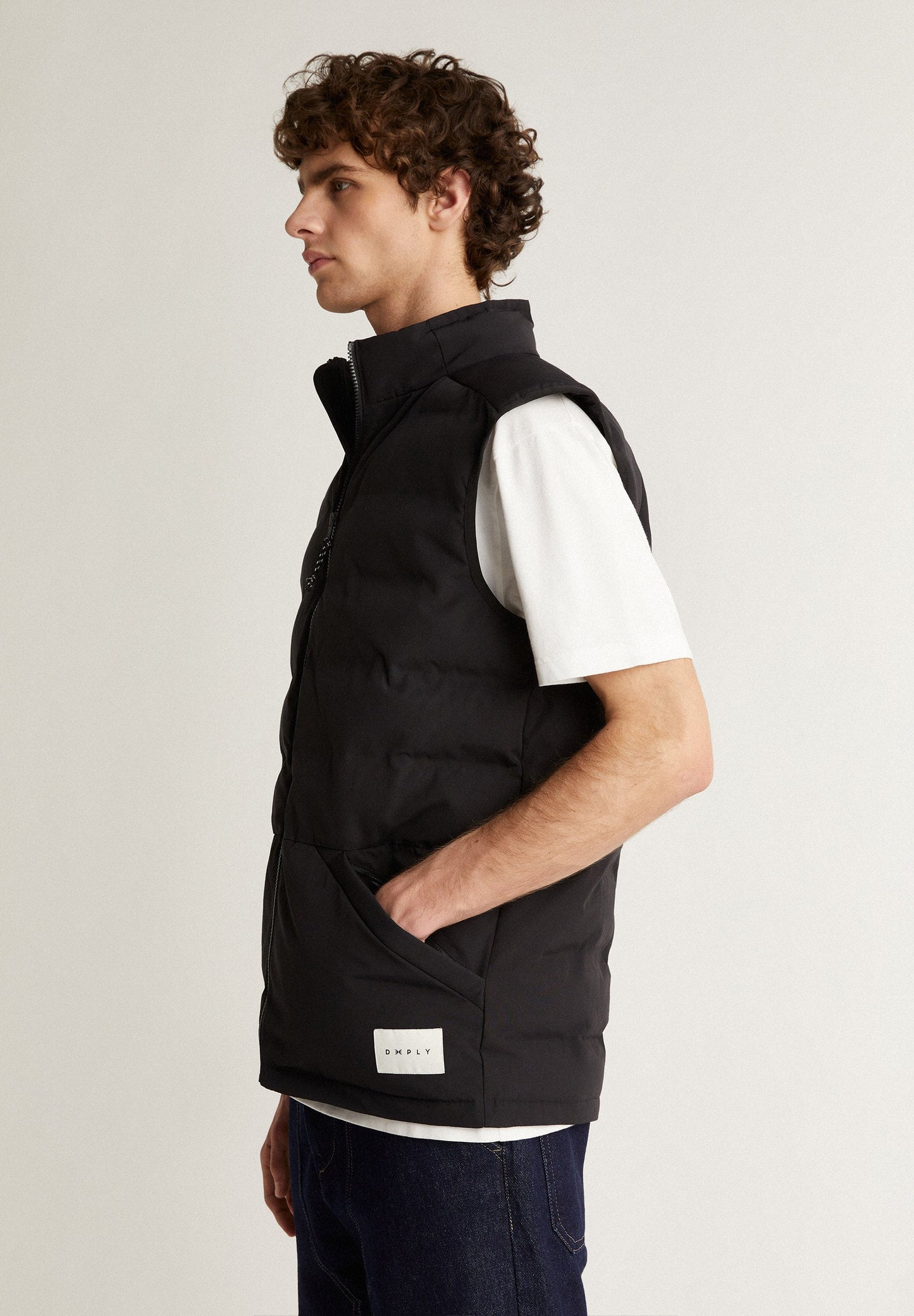 DEEPLY | FOAM PUFFER VEST