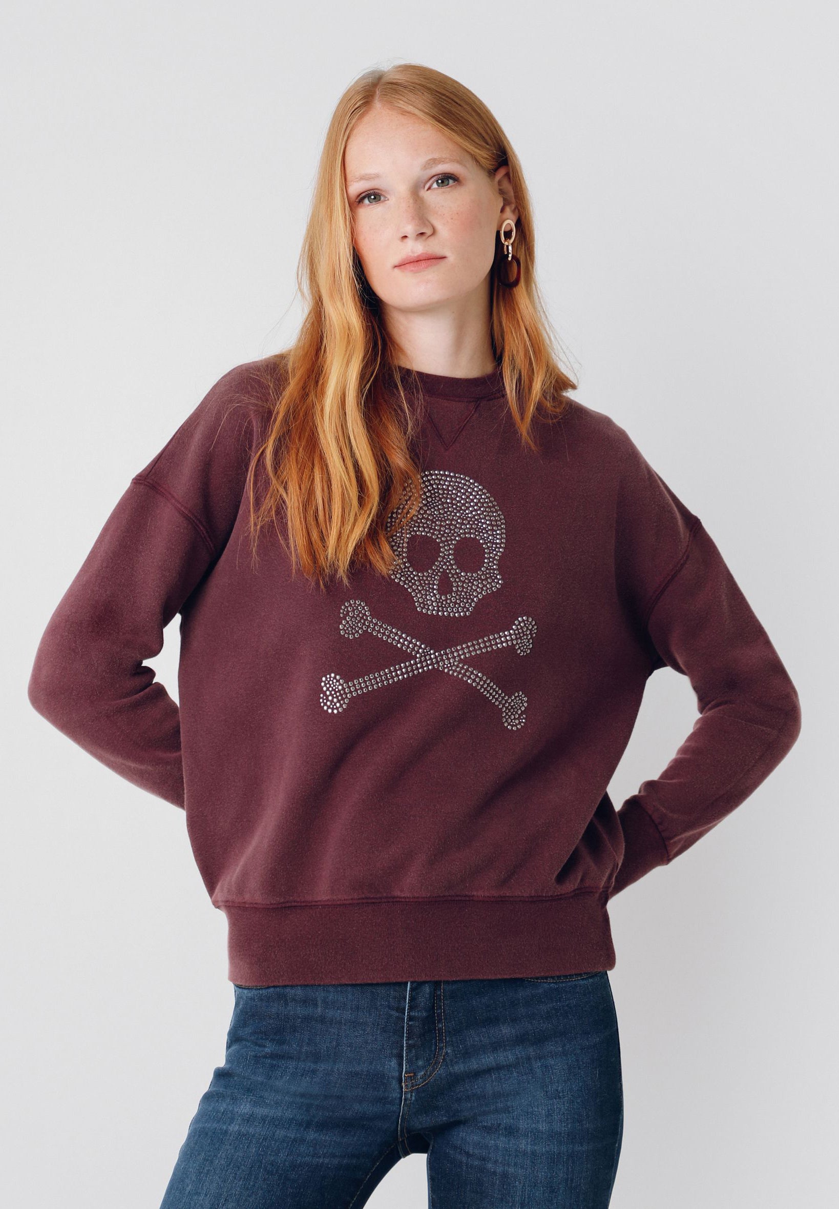 SWEATSHIRT LOGO CAVEIRA TACHAS