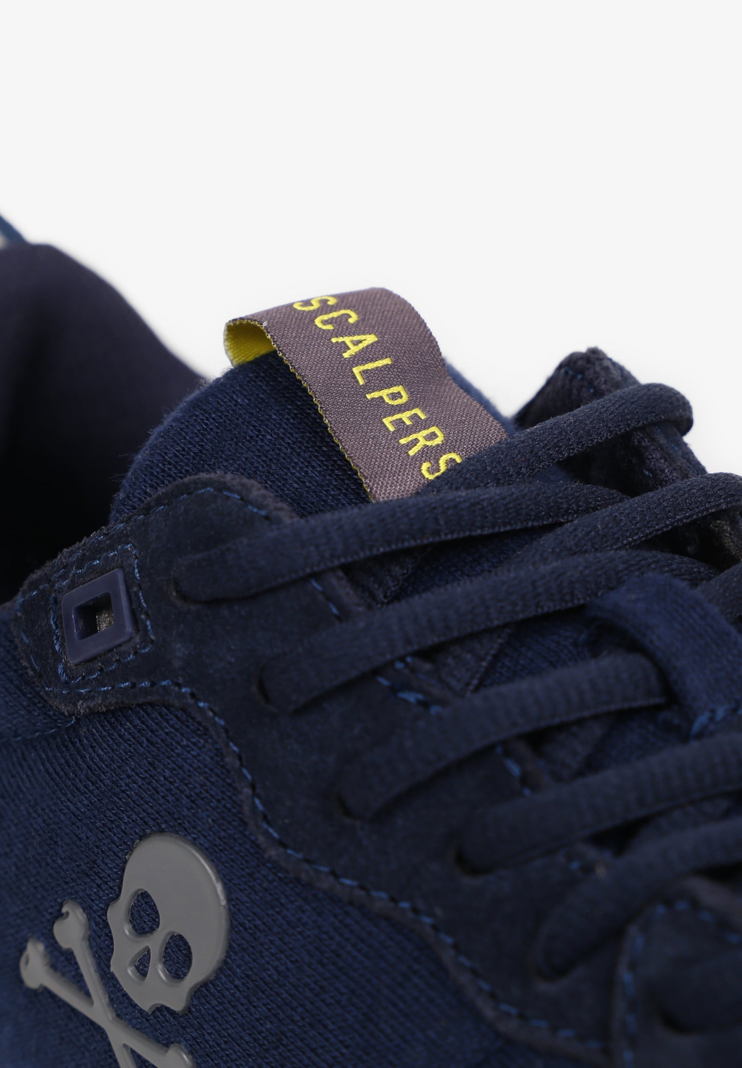 SNEAKERS SERRAJE CANADIAN - Scalpers