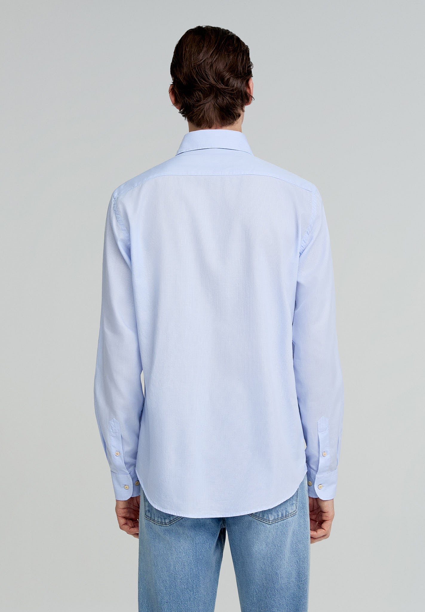 CAMISA CLÁSSICA ÀS RISCAS COM SKULL EM CONTRASTE