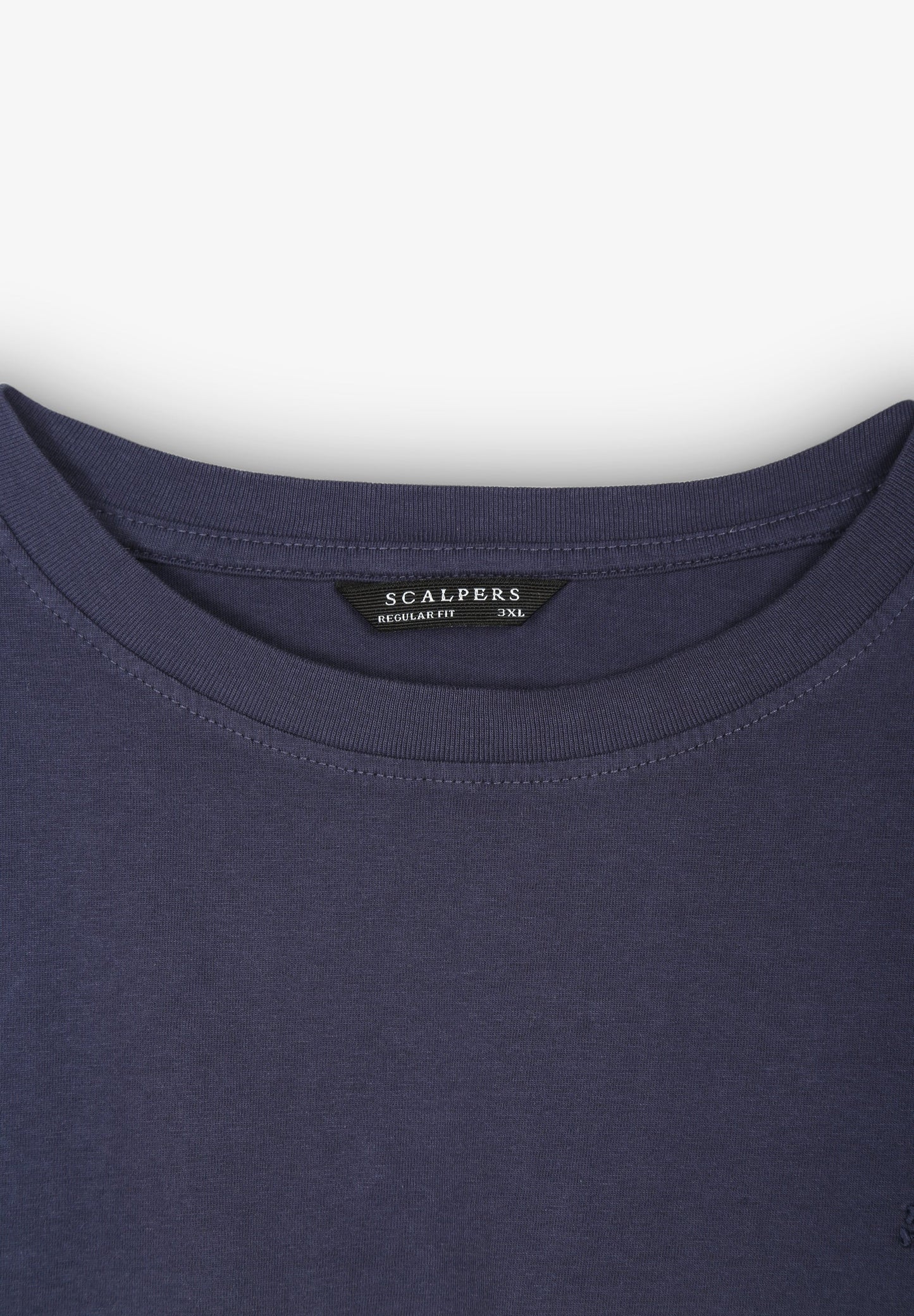 T-SHIRT BÁSICA EM ALGODÃO COM LOGÓTIPO