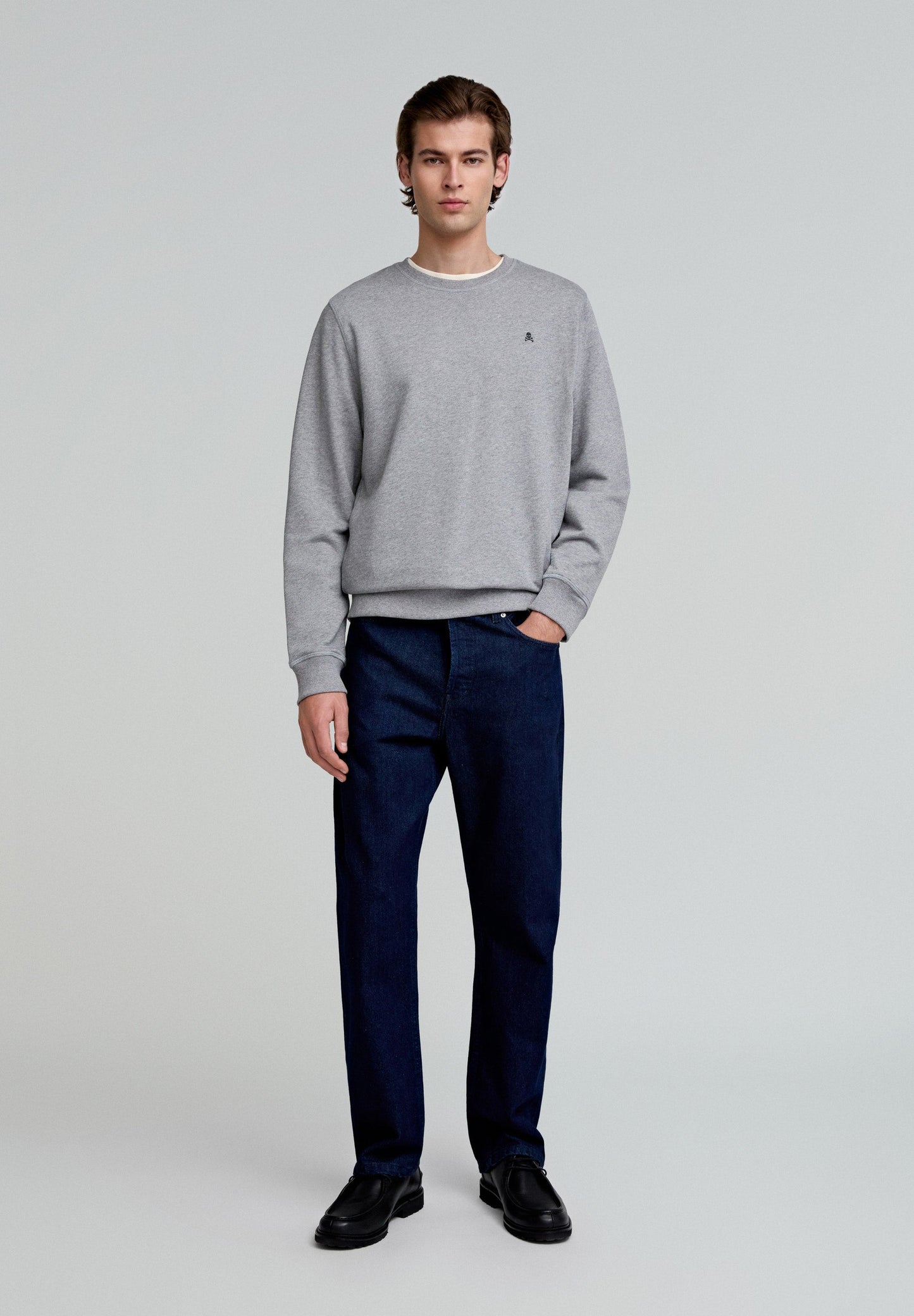 SWEATSHIRT BÁSICA COM SKULL