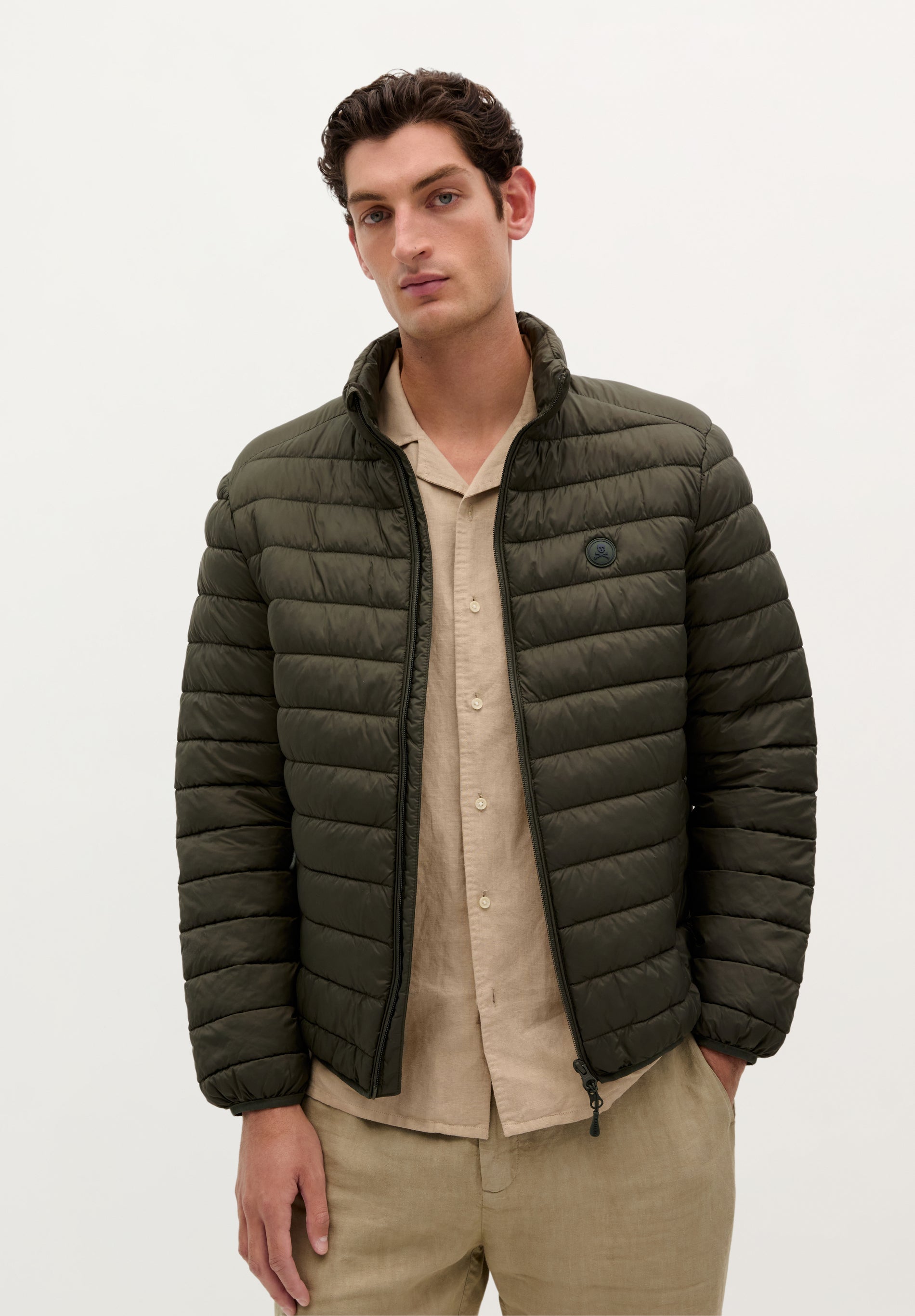 CASACO ACOLCHOADO COM SKULL