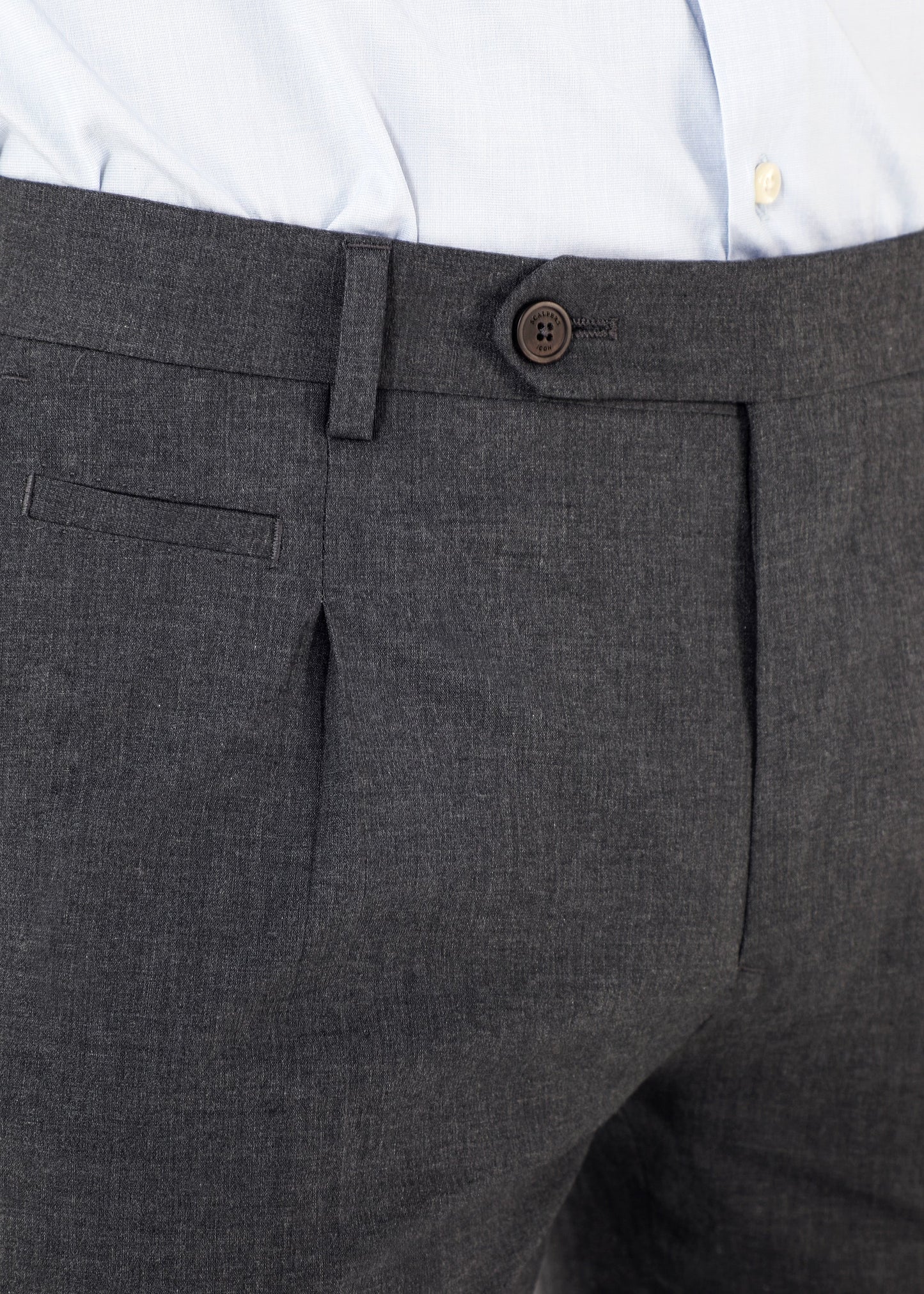 CALÇAS FORMAIS COM PINÇAS