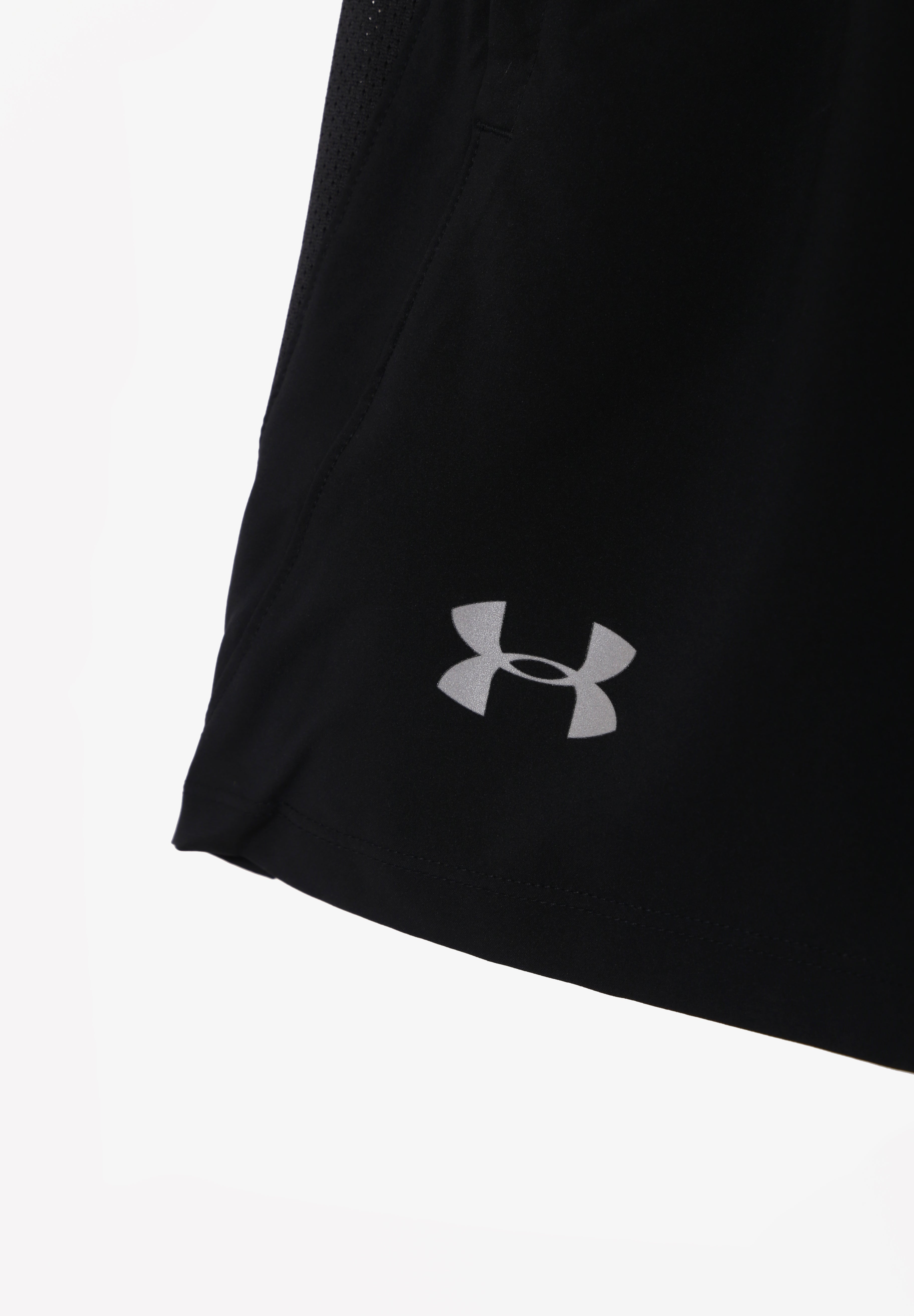 UNDER ARMOUR | SHORTS DEPORTIVOS