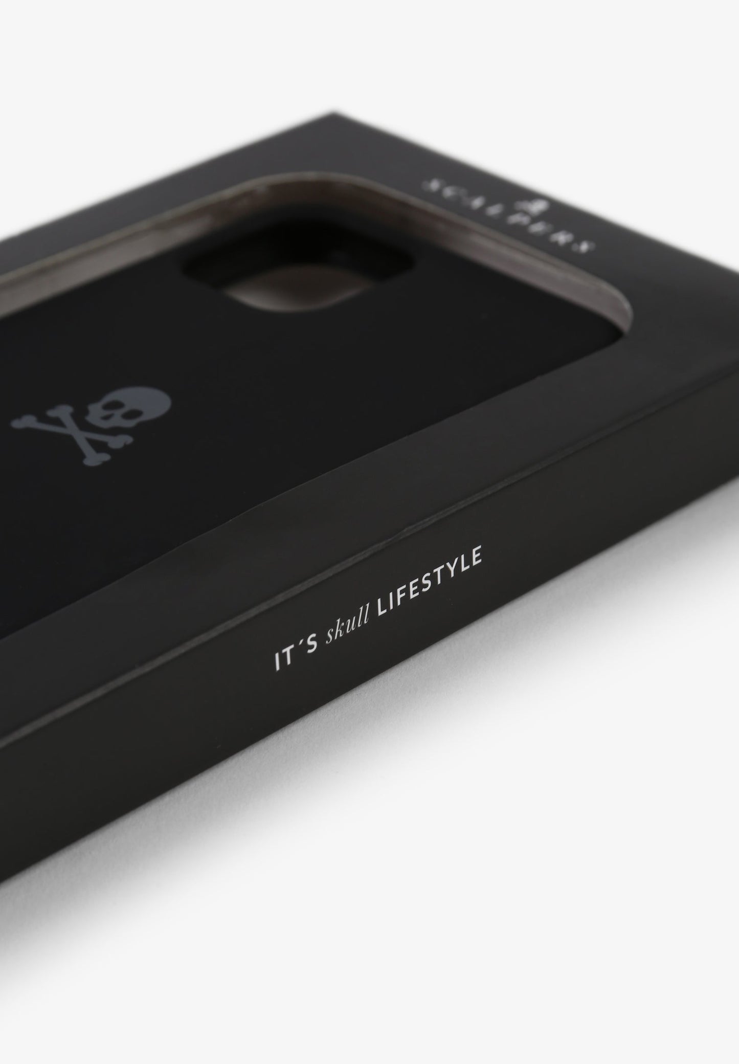 CAPA IPHONE 11 PRO SCALPERS