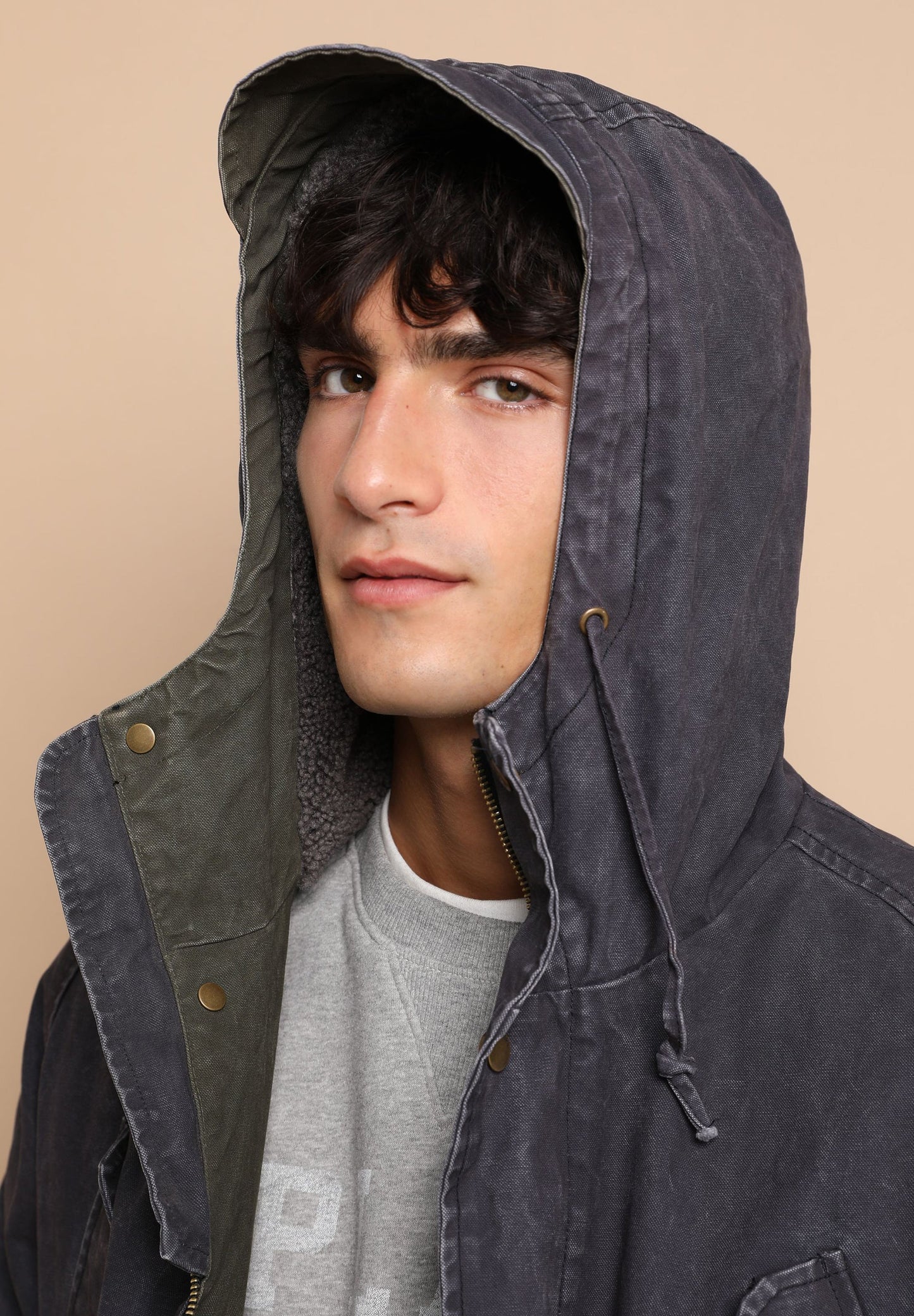 PARKA COMPRIDA INTERIOR PELO ENCARACOLADO