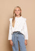 BLUSA LISA PORMENOR DE FOLHOS
