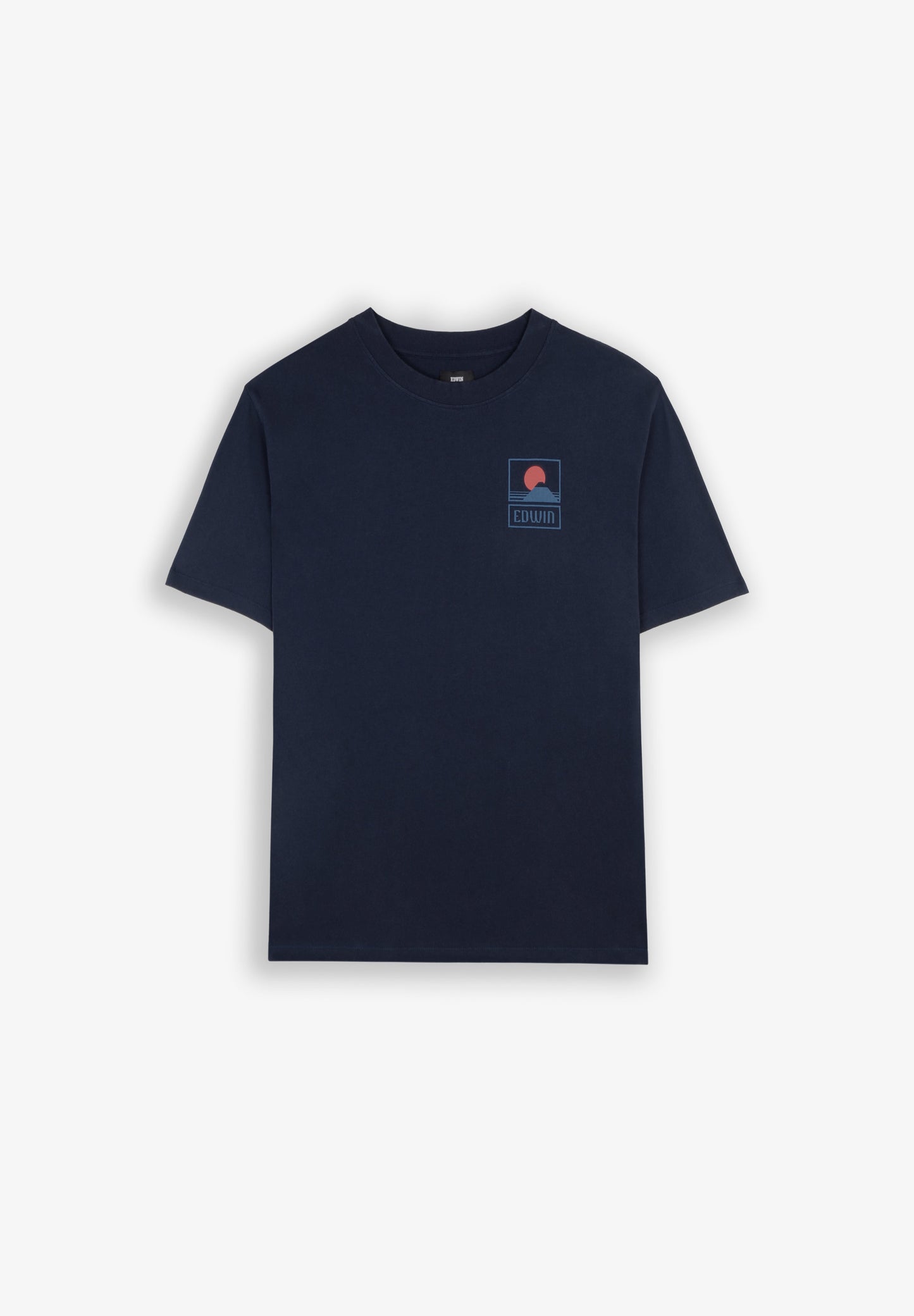 EDWIN | T-SHIRT COM PADRÃO NO PEITO