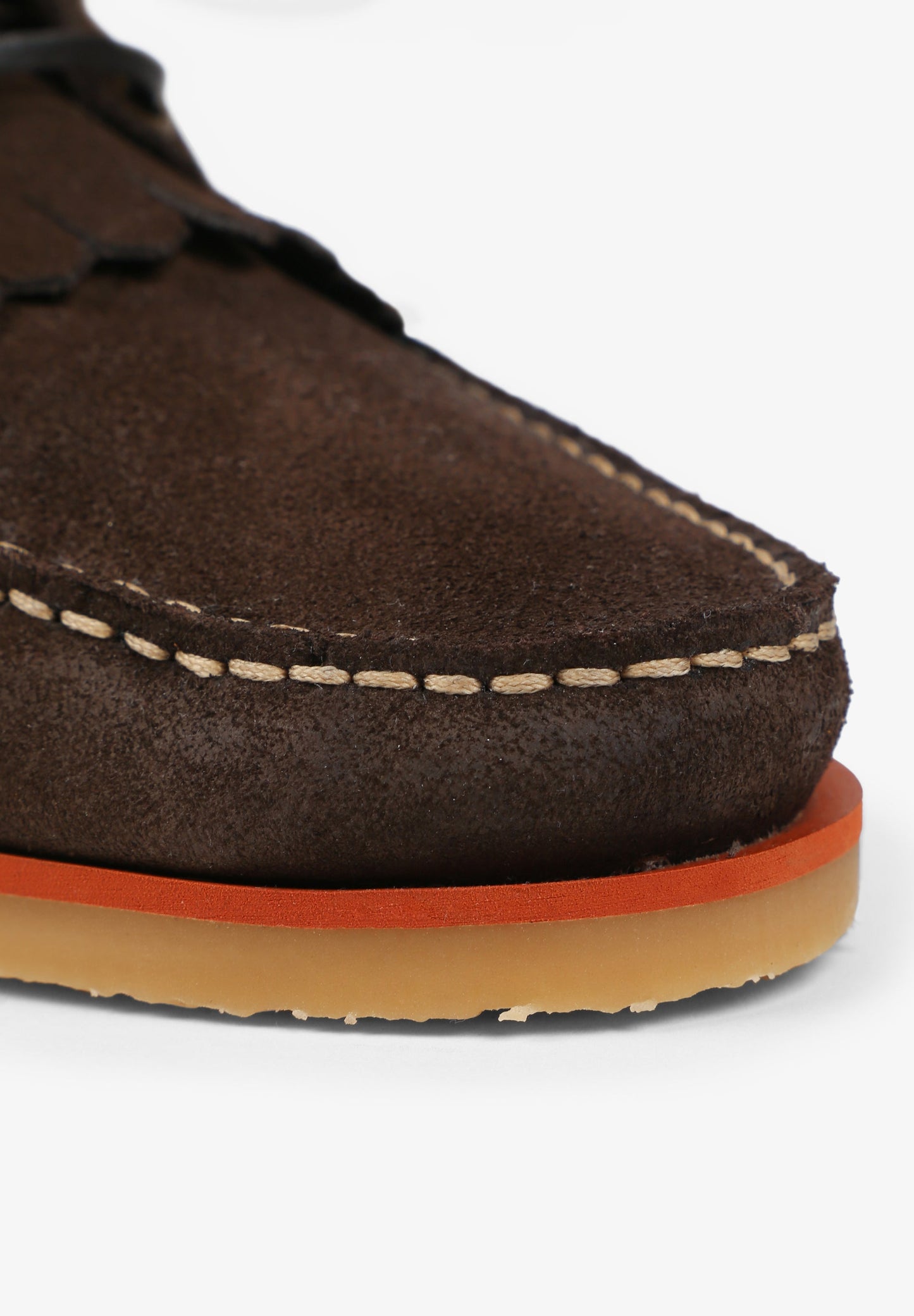 SAPATOS DE CAMURÇA COM FRANJAS