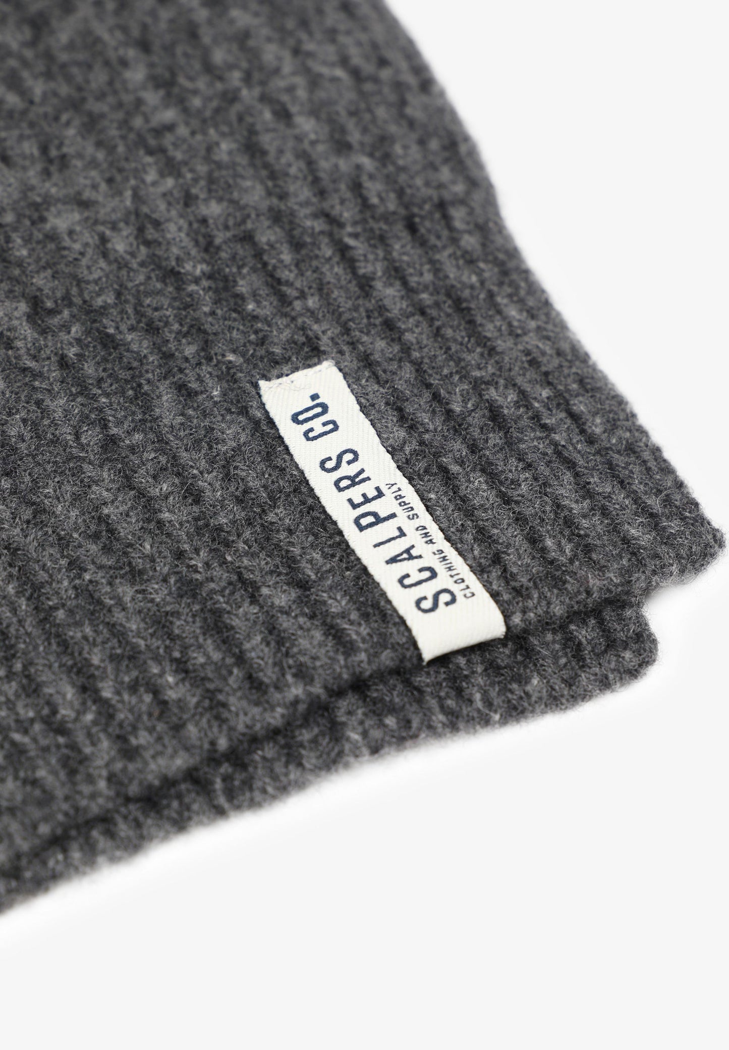 CACHECOL DE MALHA ÀS RISCAS