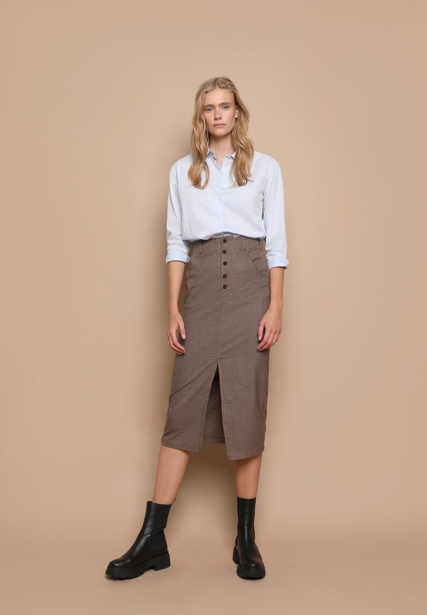 SAIA MIDI AOS QUADRADOS