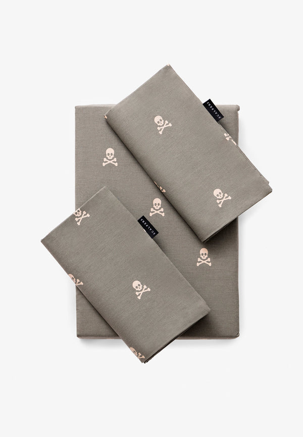 CAMA 150 CM | CONJUNTO DE CAPA DE EDREDÃO E ALMOFADAS