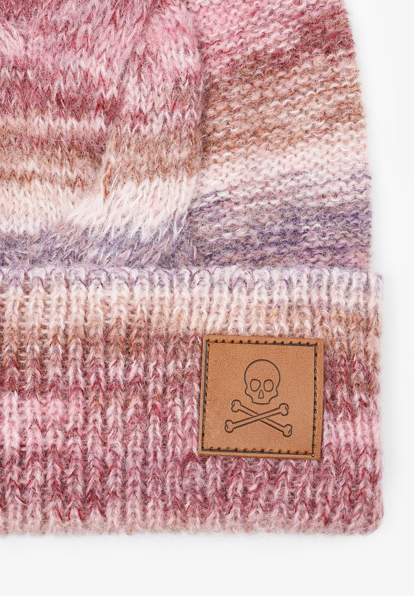 GORRO DE MALHA ÀS RISCAS