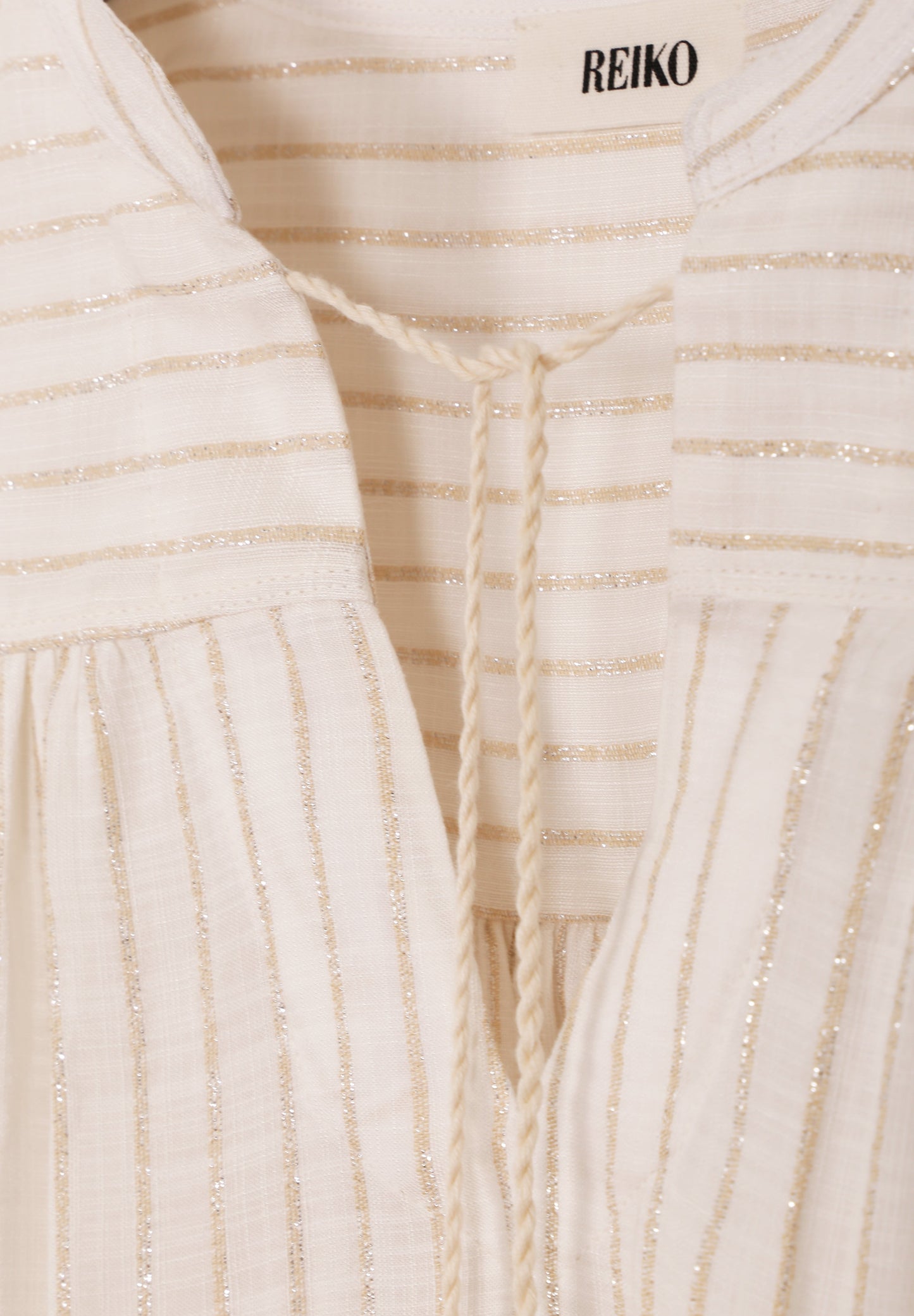 REIKO | BLUSA CUELLO MAO