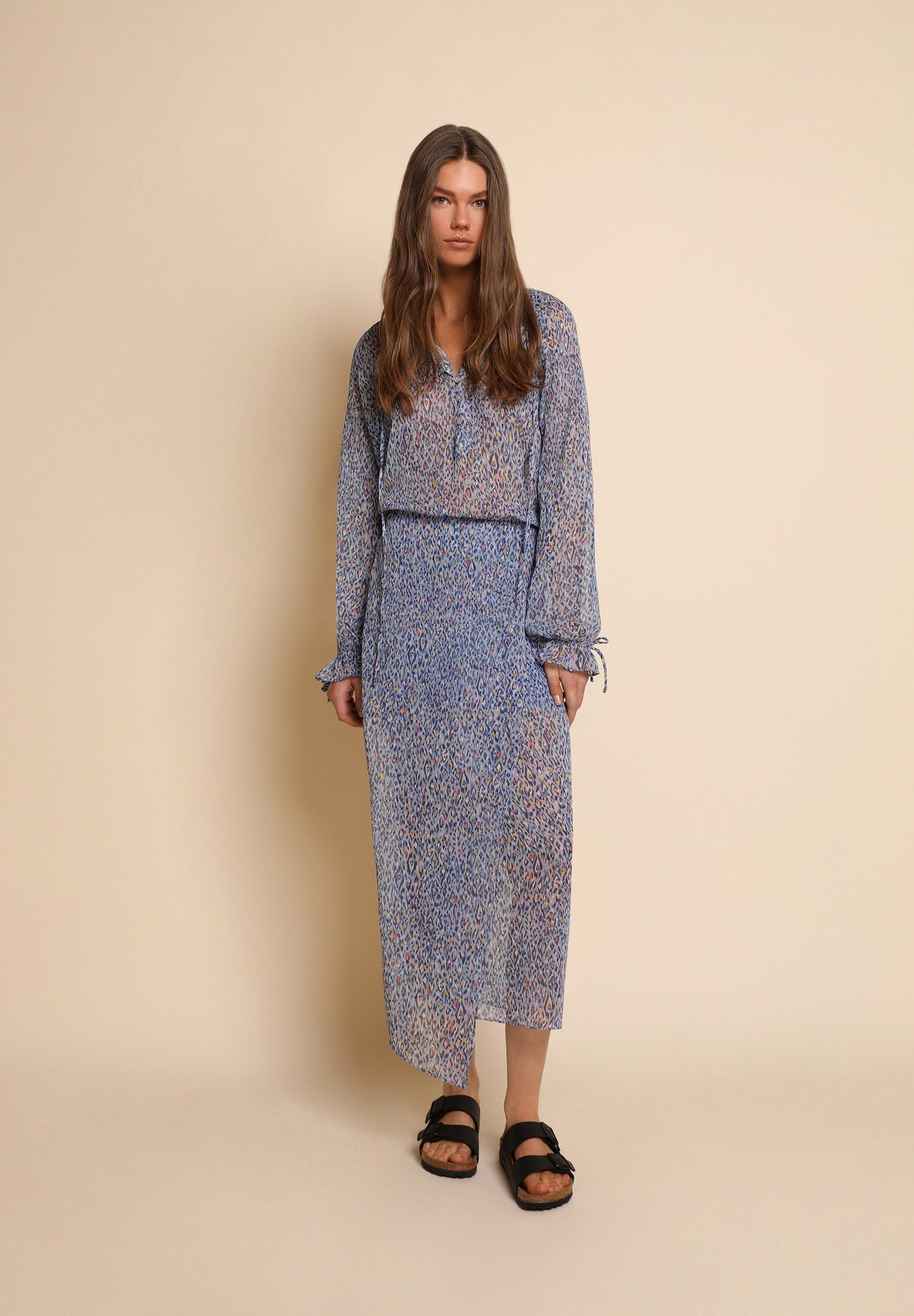 VESTIDO MIDI COM ANIMAL PRINT