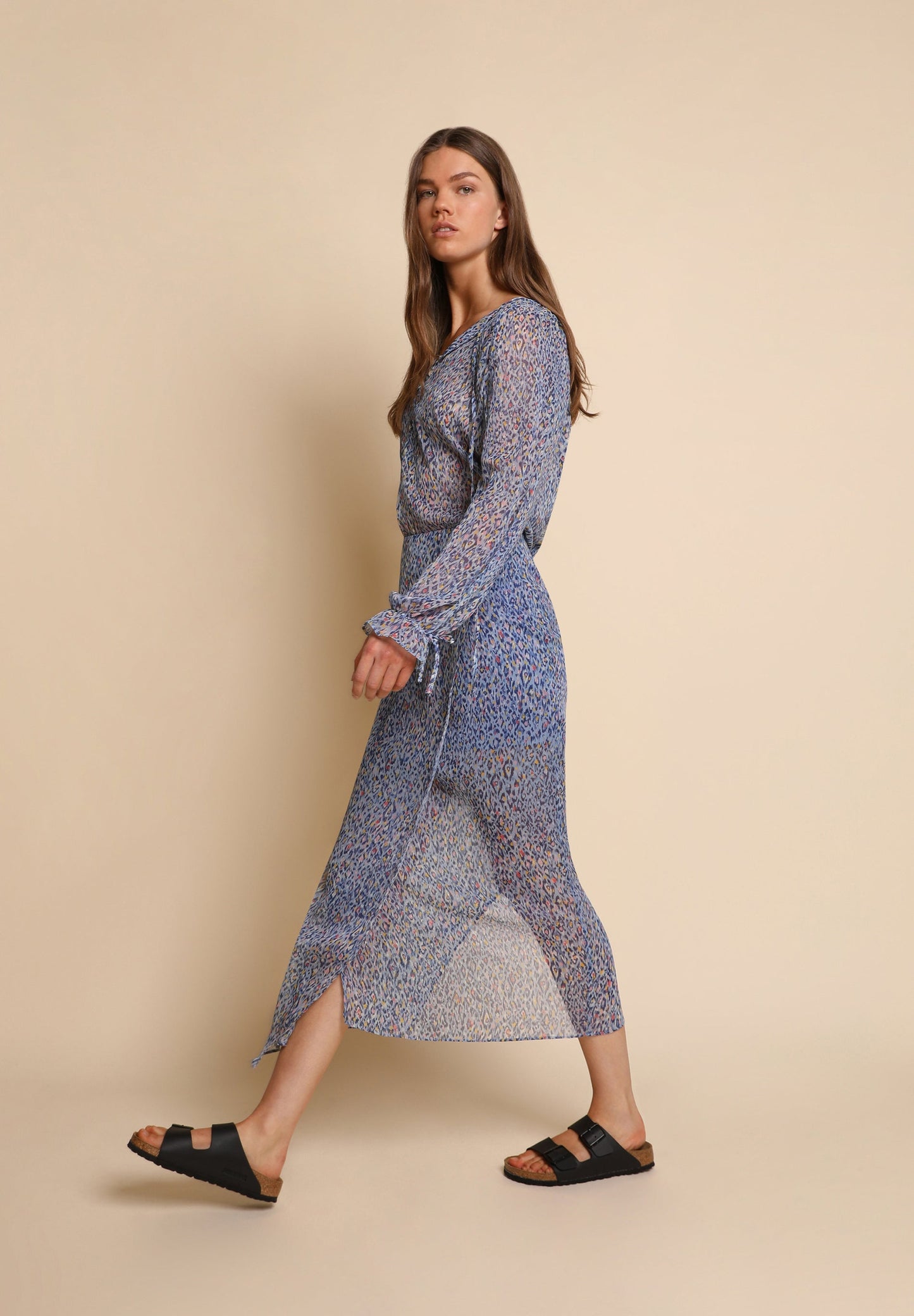 VESTIDO MIDI COM ANIMAL PRINT