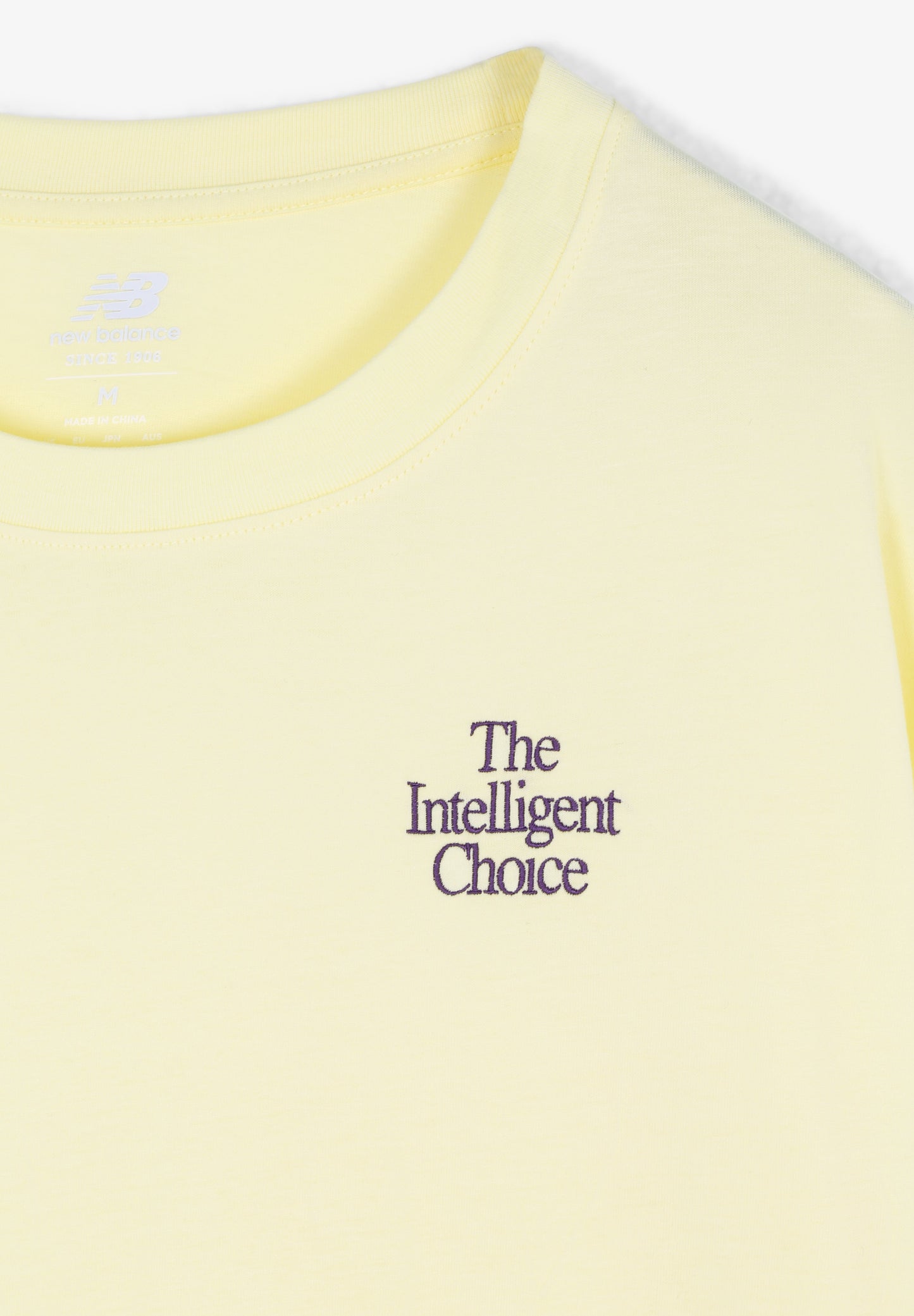 NEW BALANCE | CAMISETA CROP BORDADO