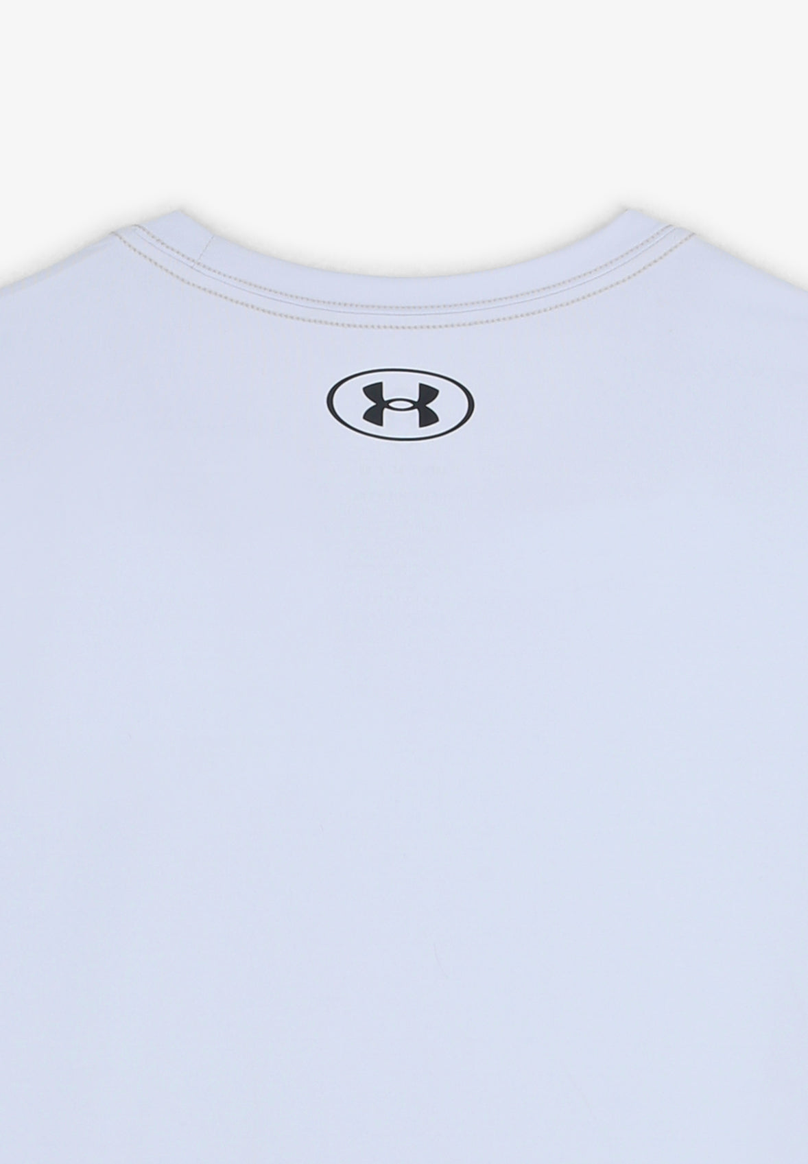 UNDER ARMOUR | T-SHIRT DE MANGA CURTA RUSH™