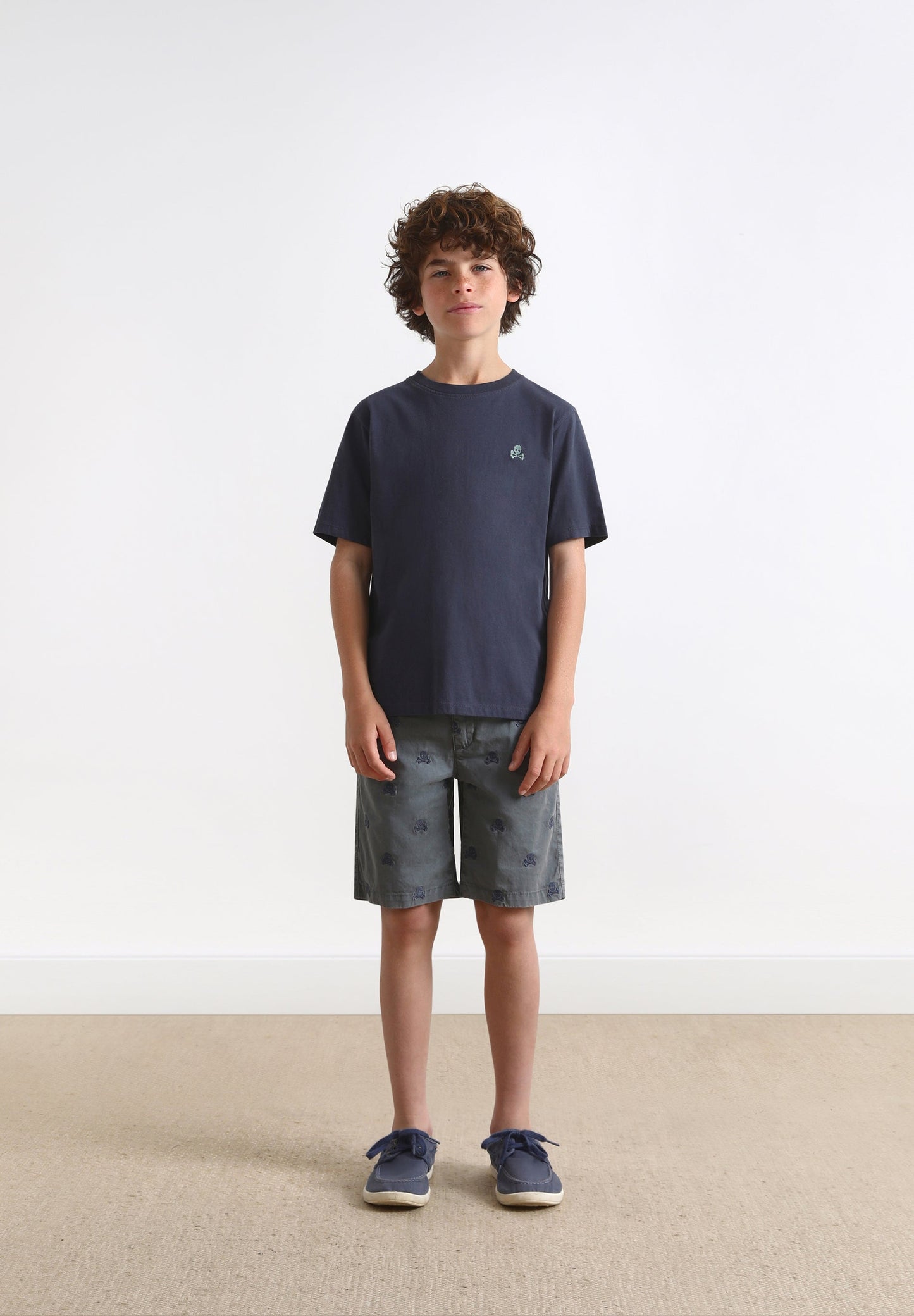 CAMISETA BÁSICA CALAVERA - Scalpers