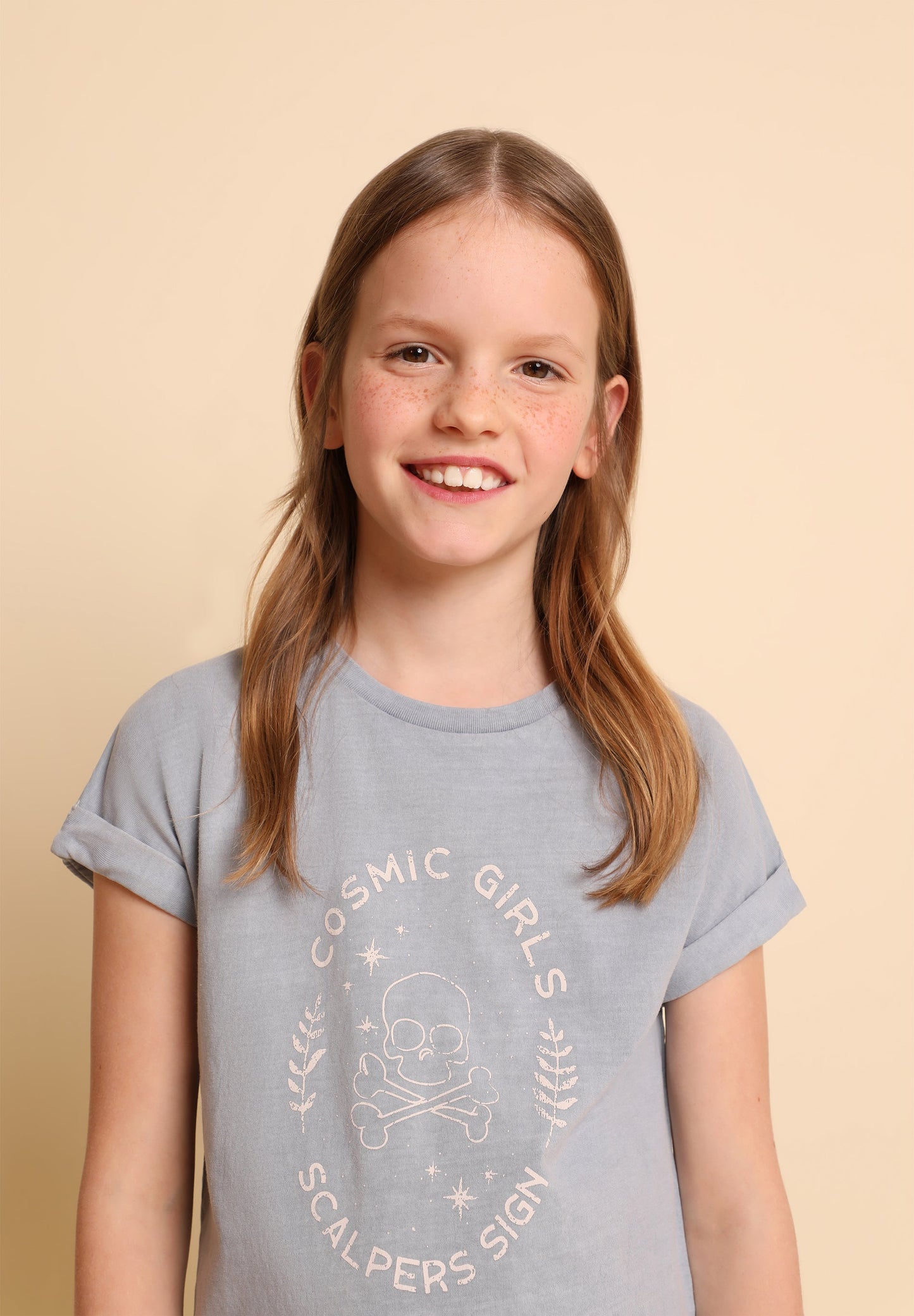 T-SHIRT DESBOTADA COM PADRÃO