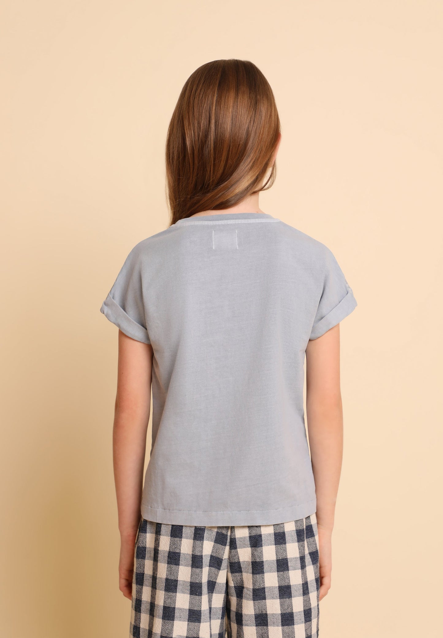 T-SHIRT DESBOTADA COM PADRÃO