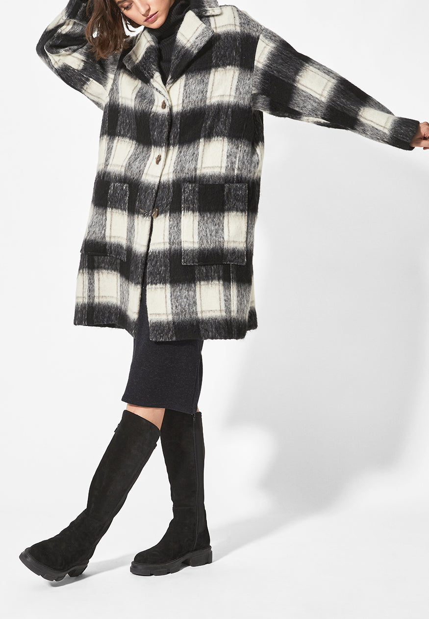 MI&CO | ABRIGO CUADROS SASER