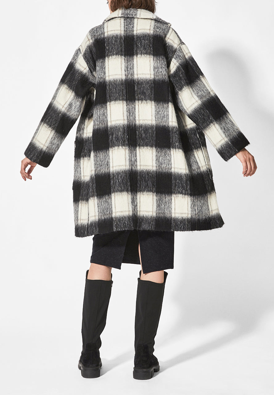 MI&CO | ABRIGO CUADROS SASER