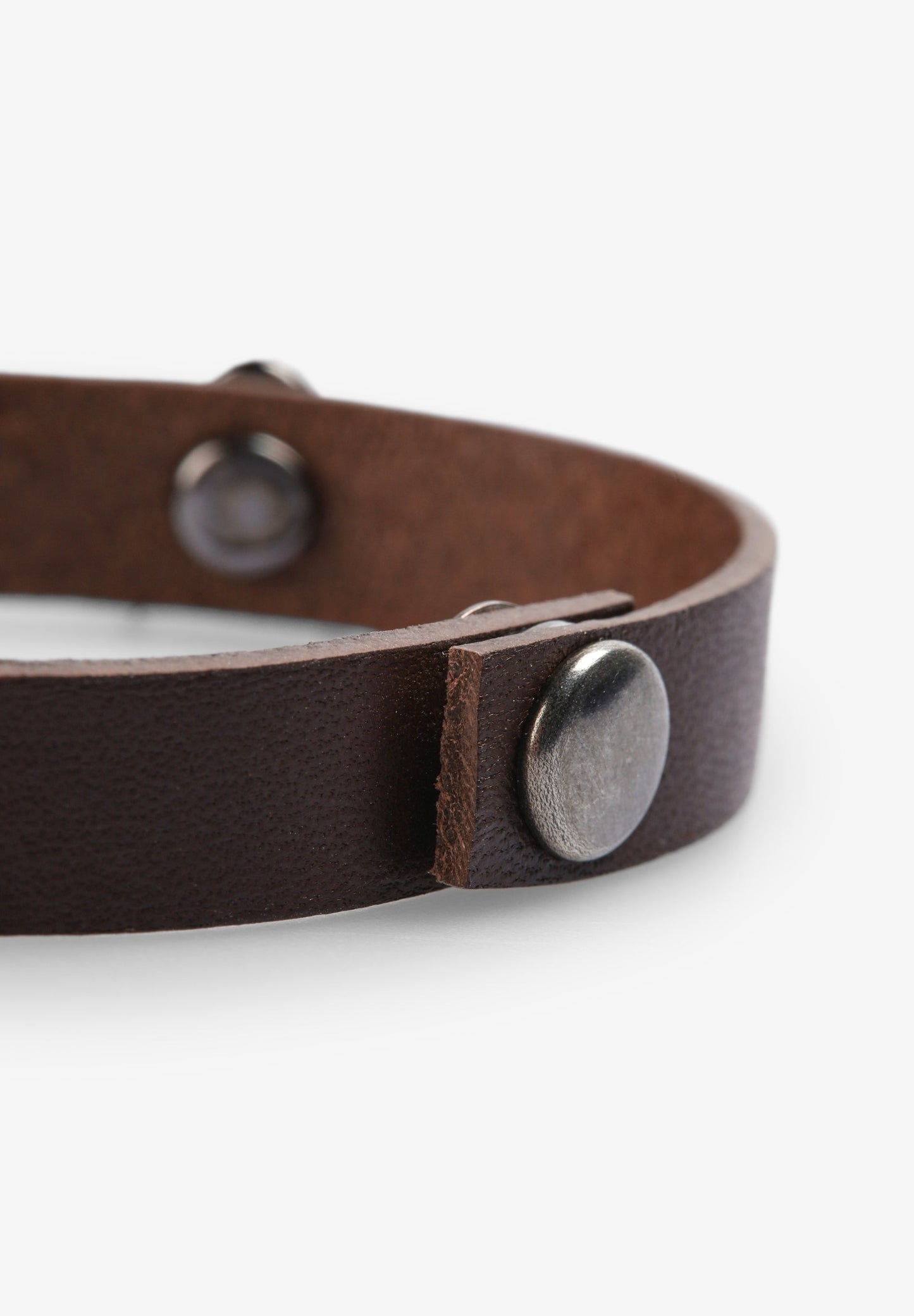 PULSEIRA TACHAS COM LOGÓTIPO
