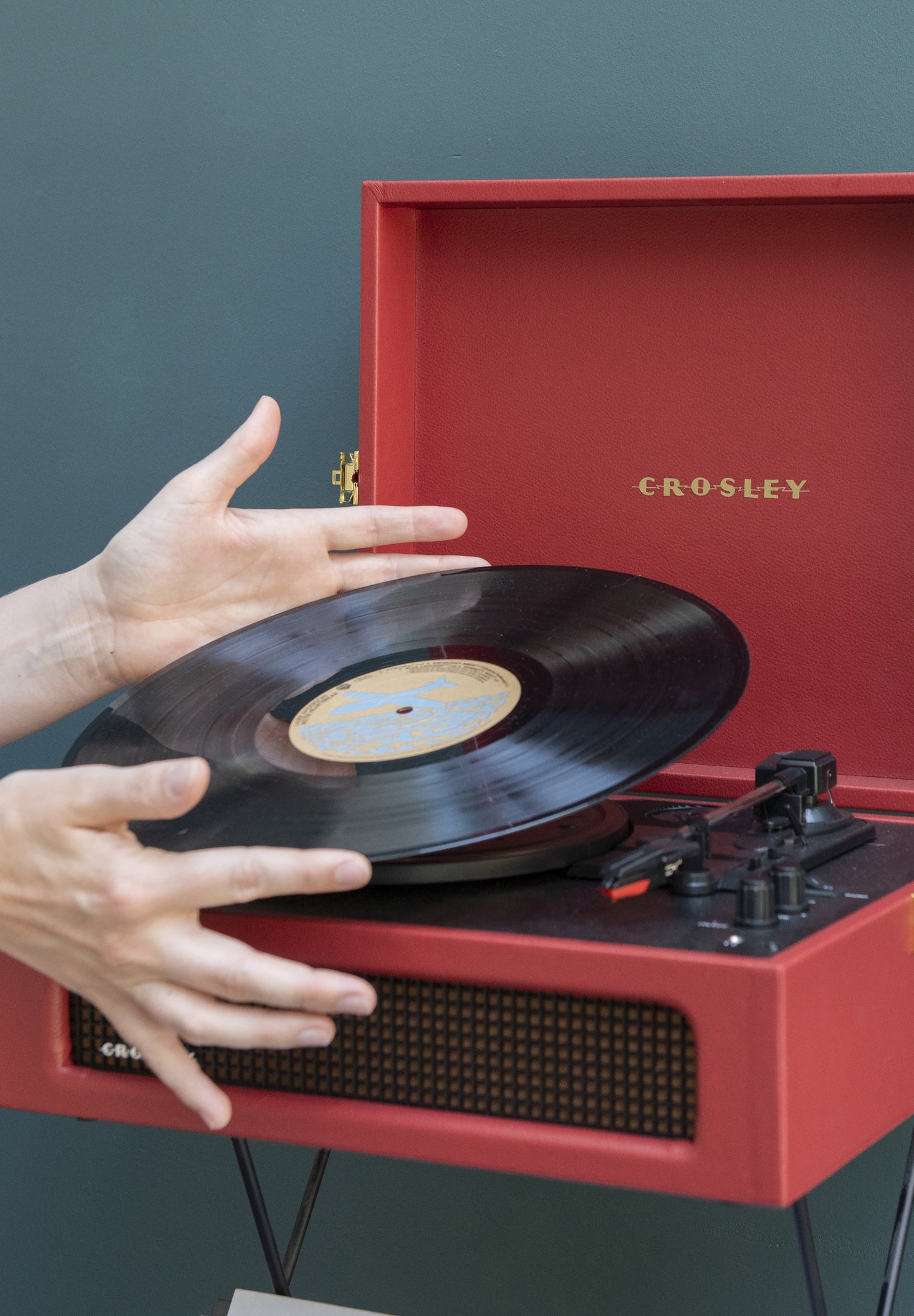 CROSLEY | GIRA-DISCOS VOYAGER