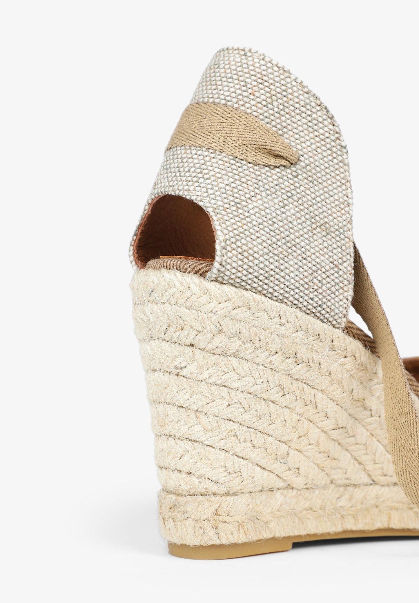 ALPERGATA DE CUNHA COM TIRAS