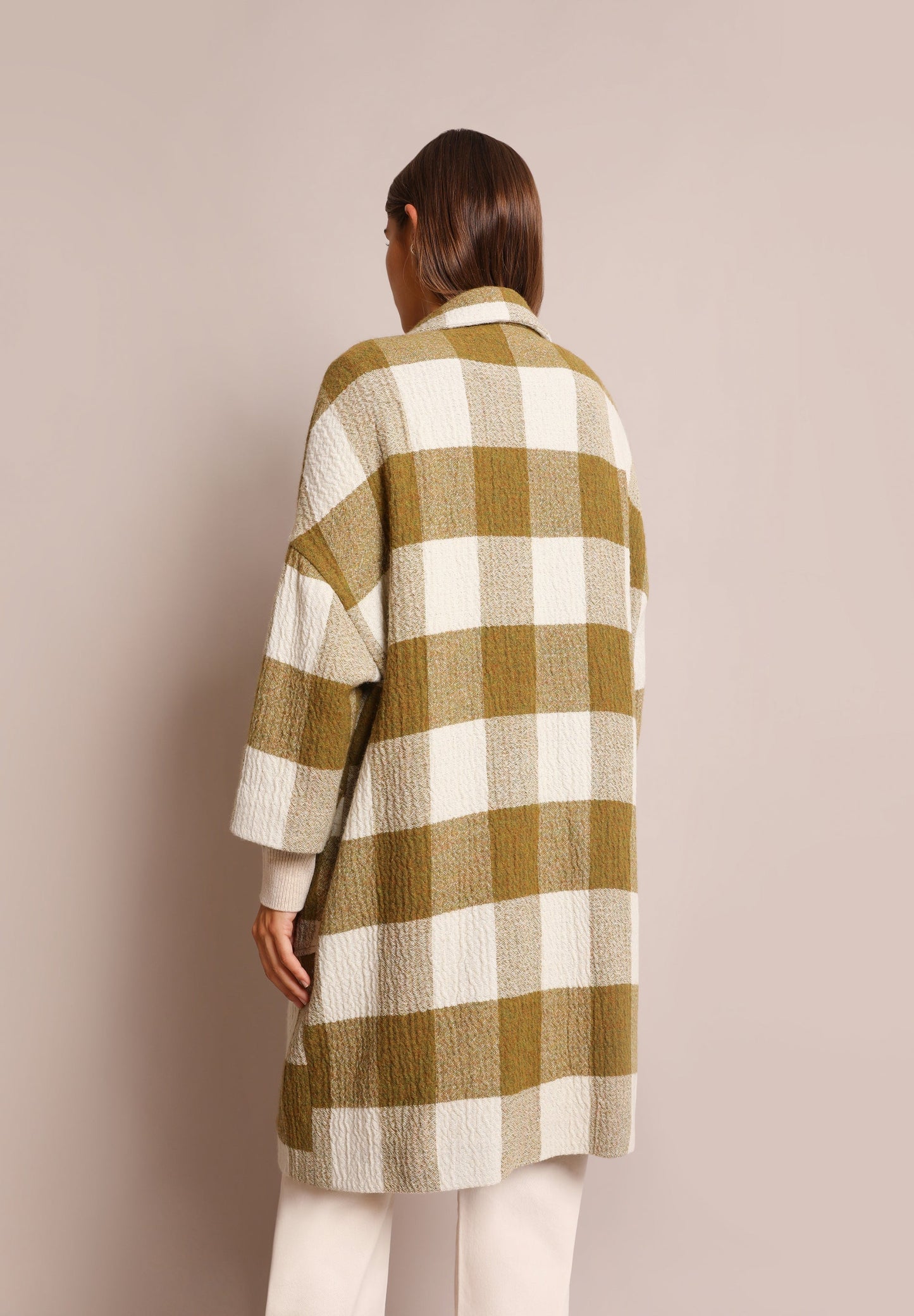 CASACO DE PANO AOS QUADRADOS