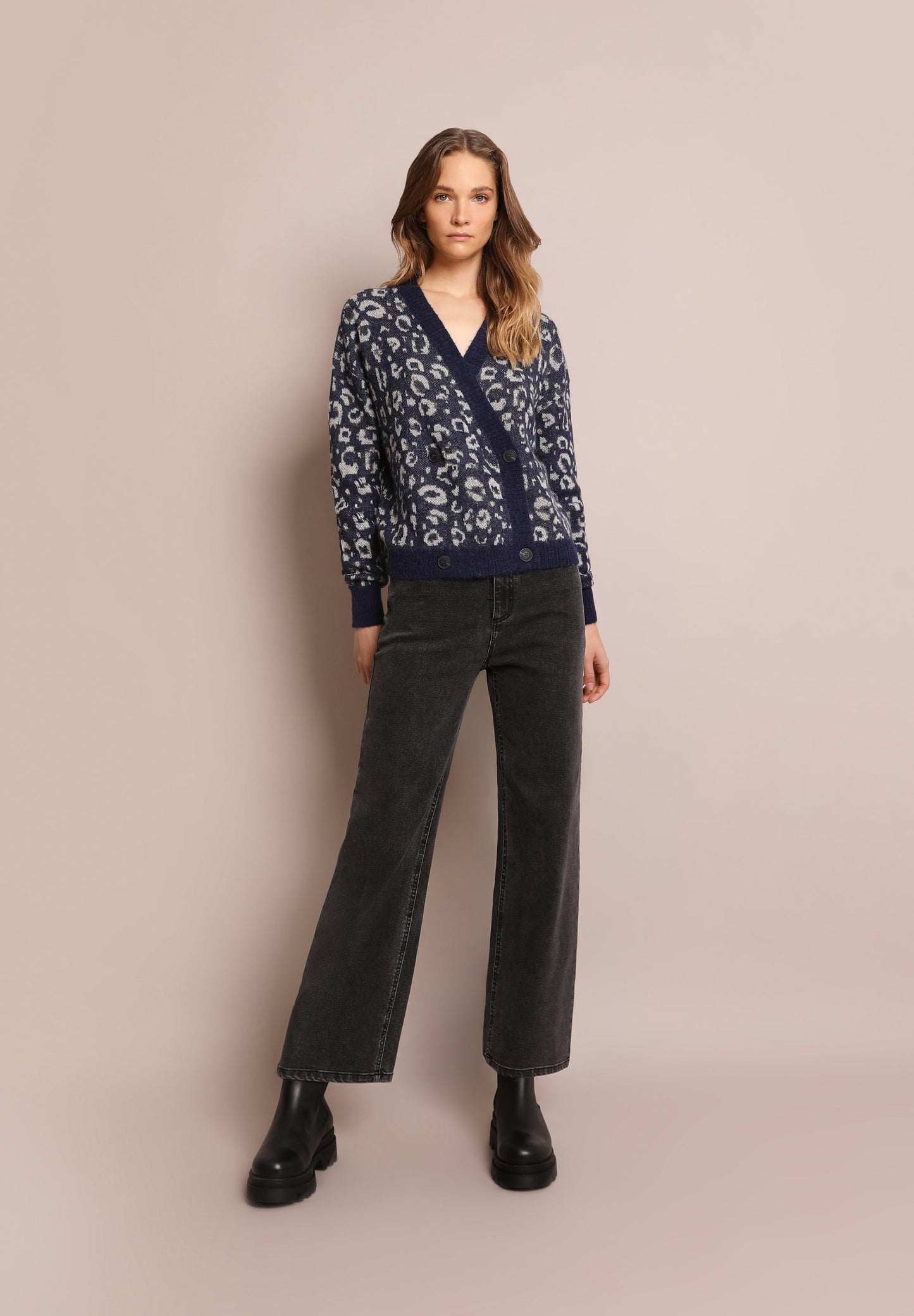 CARDIGAN ESTAMPADO ANIMAL