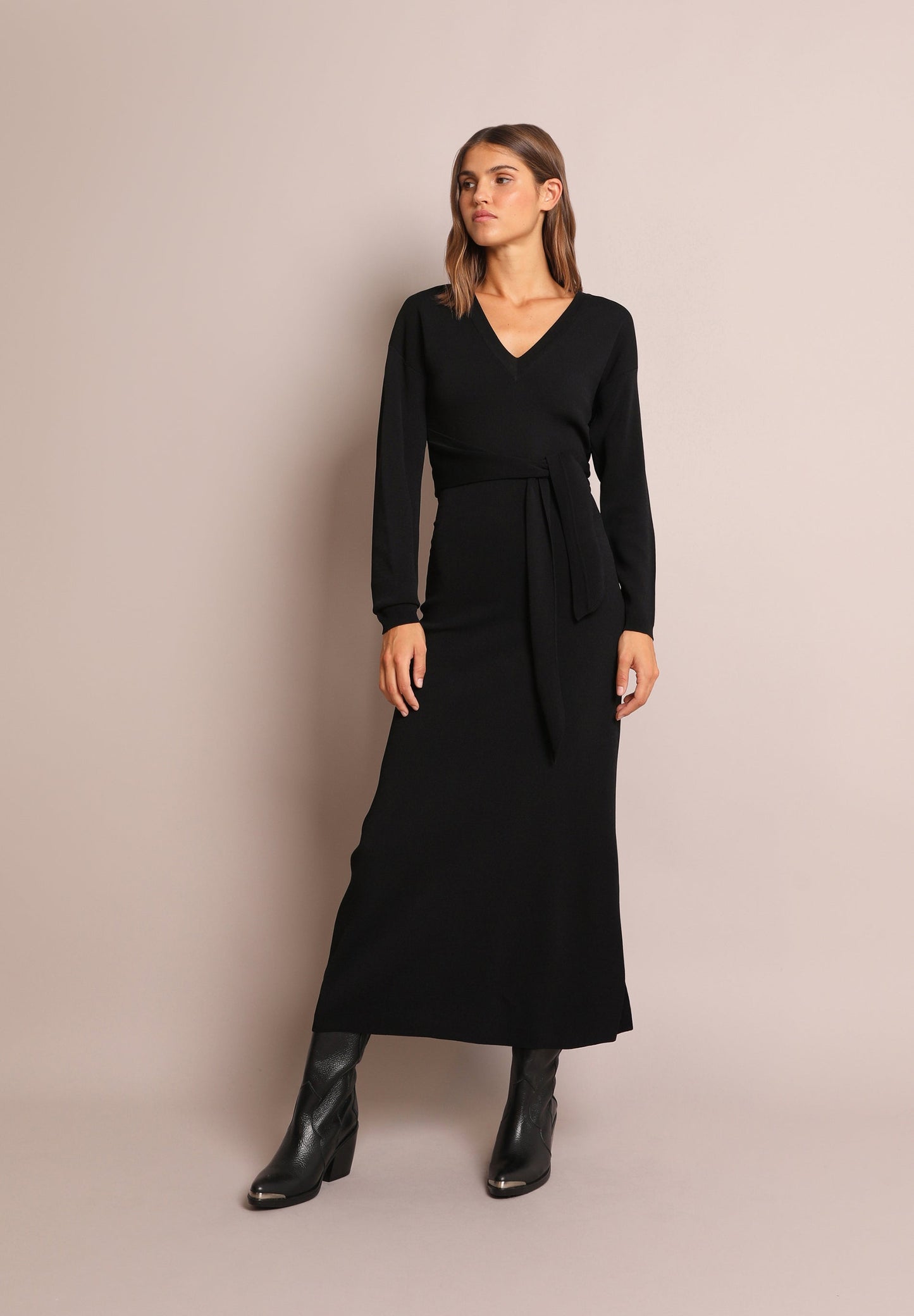 VESTIDO DE MALHA COM LAÇO