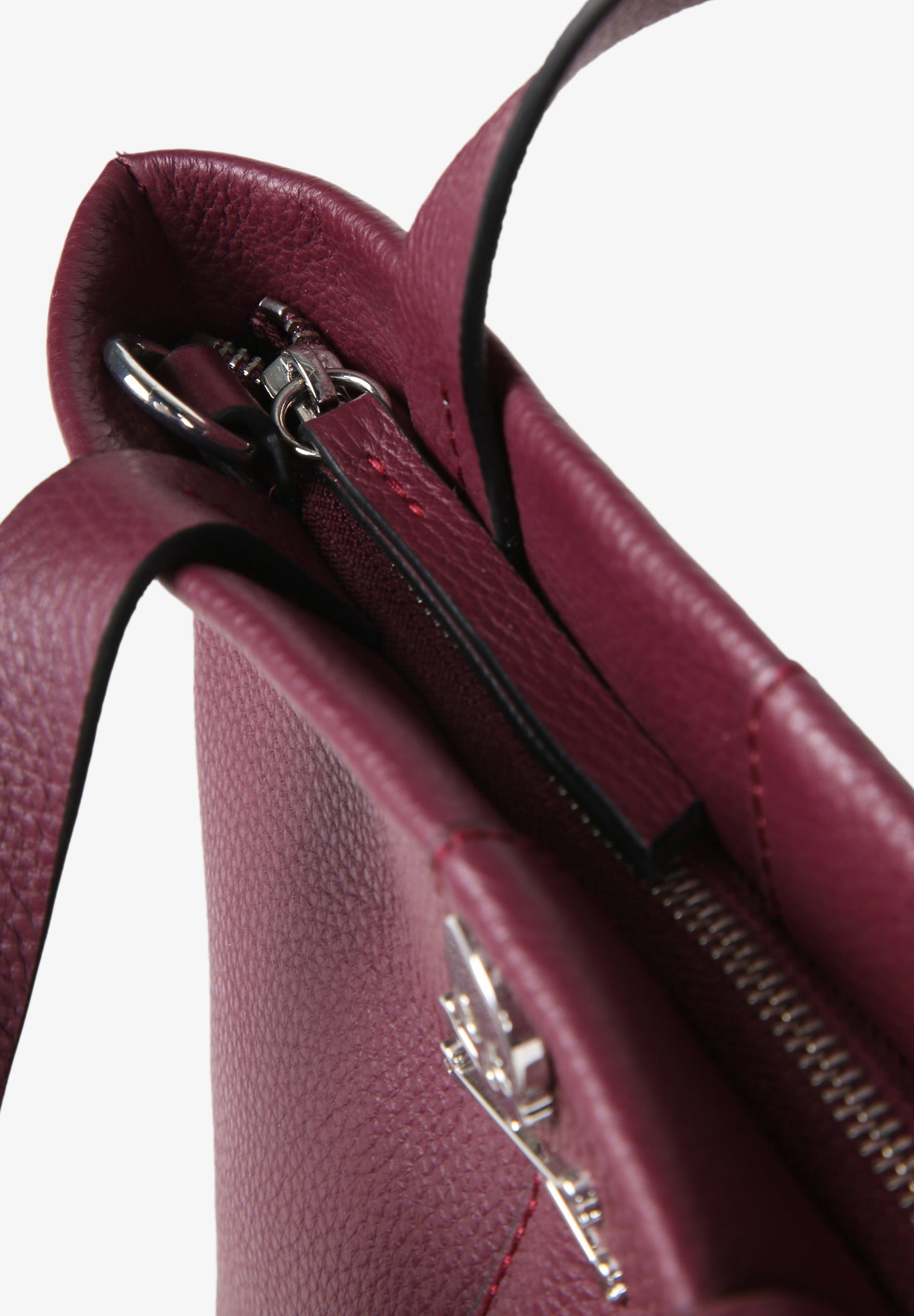 BOLSA MINI EM PELE COSTURA