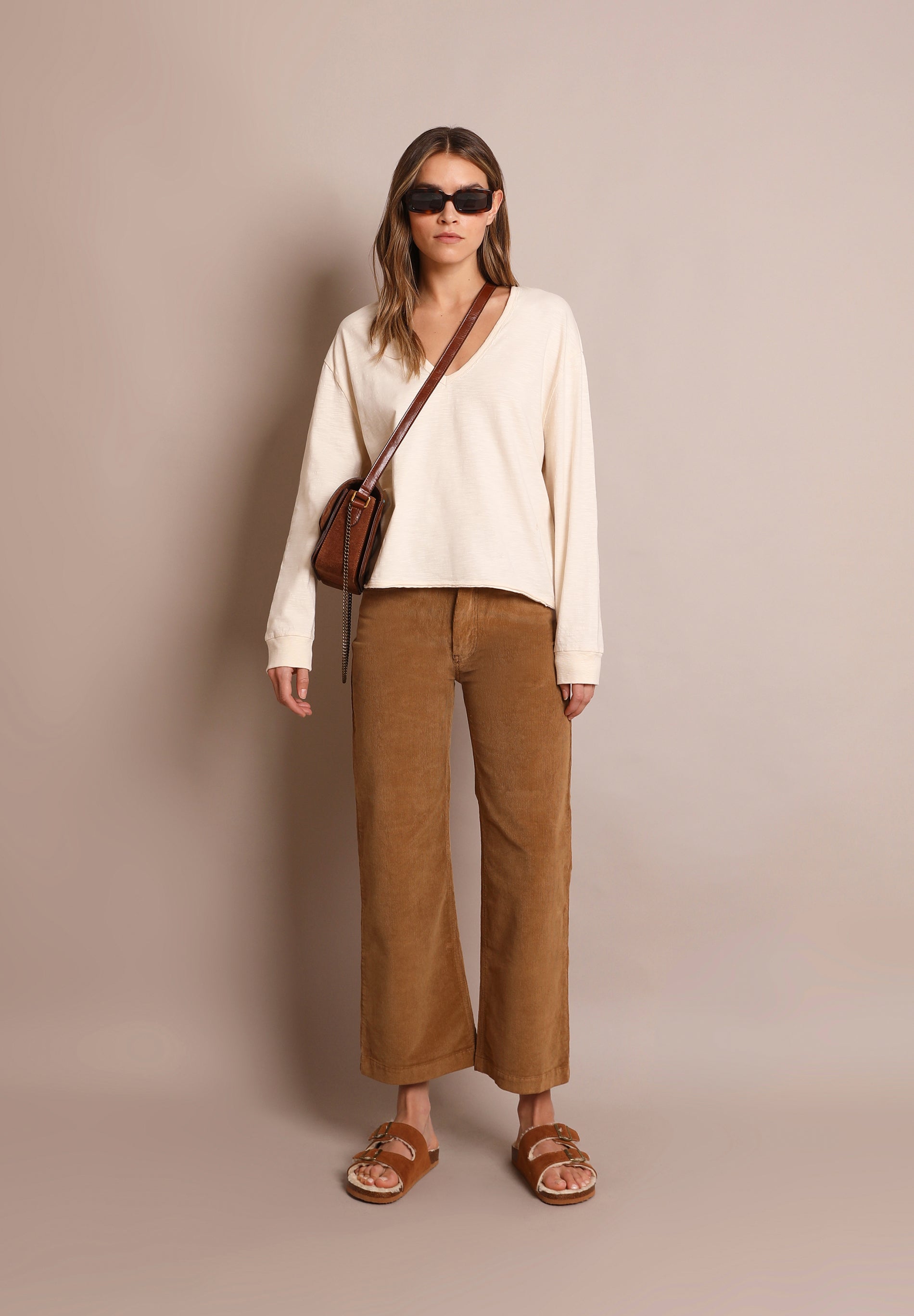 T-SHIRT BÁSICA DE MANGA COMPRIDA