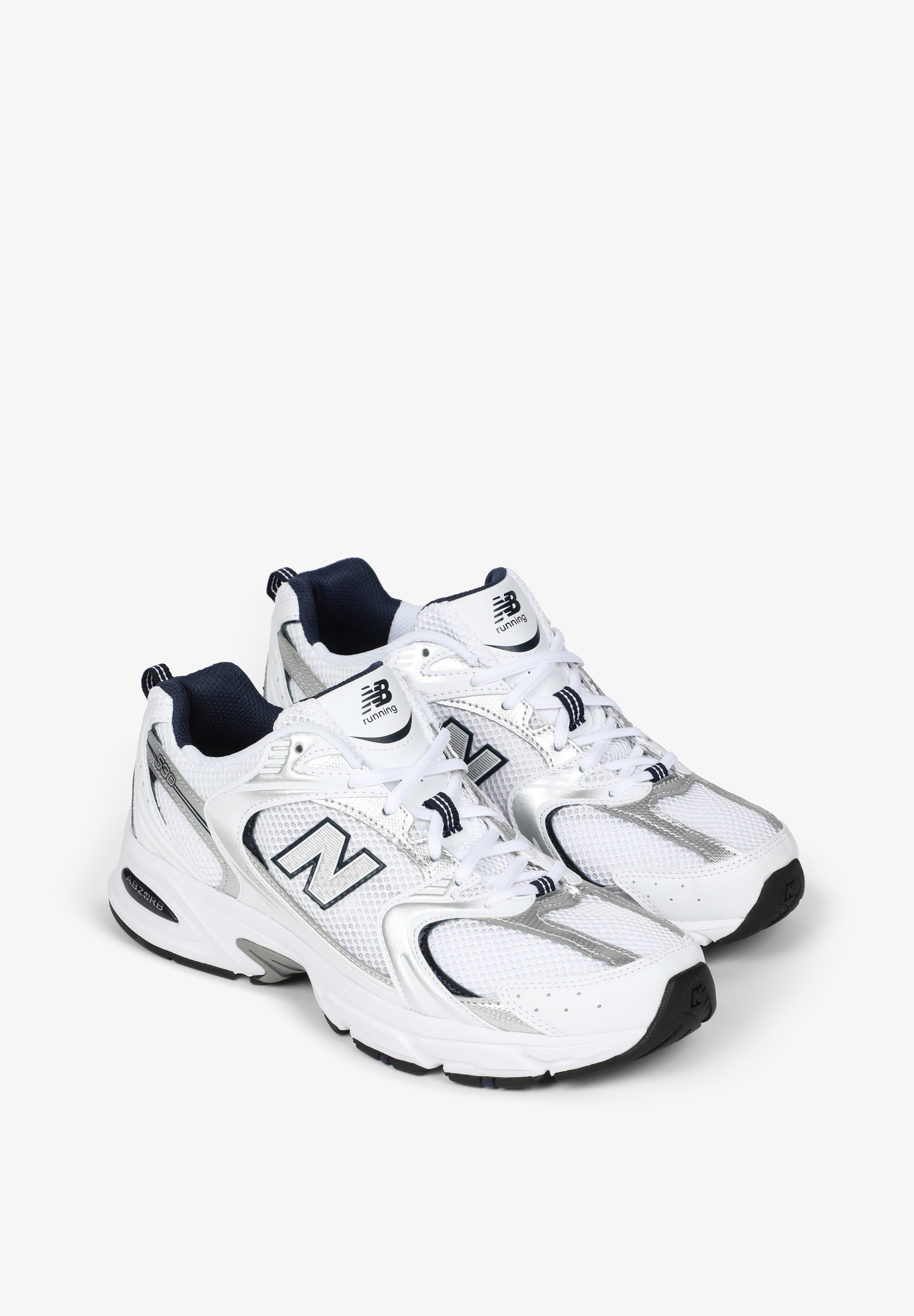 NEW BALANCE | SAPATILHAS CLÁSSICAS 530 UNISSEXO