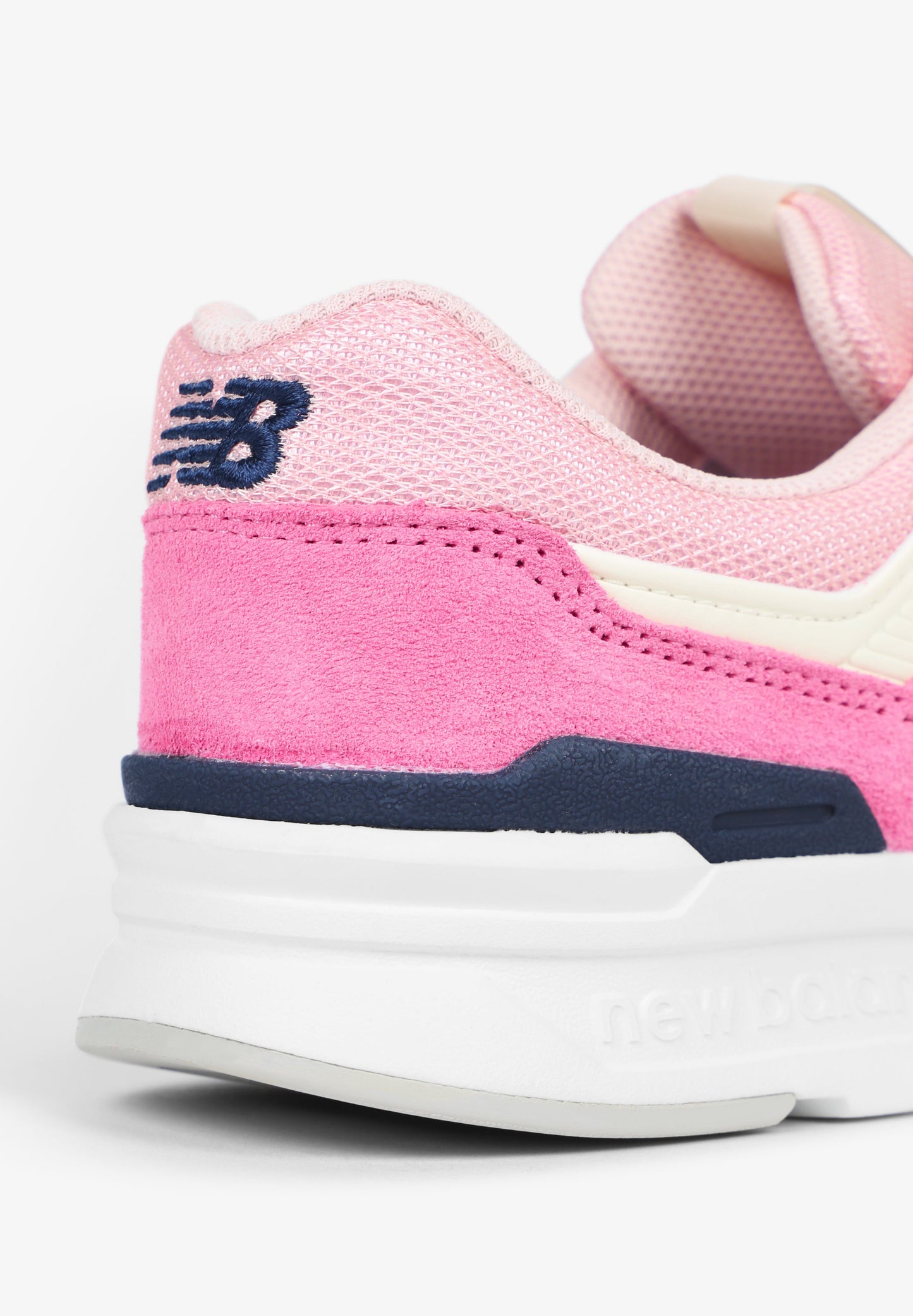 NEW BALANCE | SNEAKERS 997 HERITAGE V1 MUJER