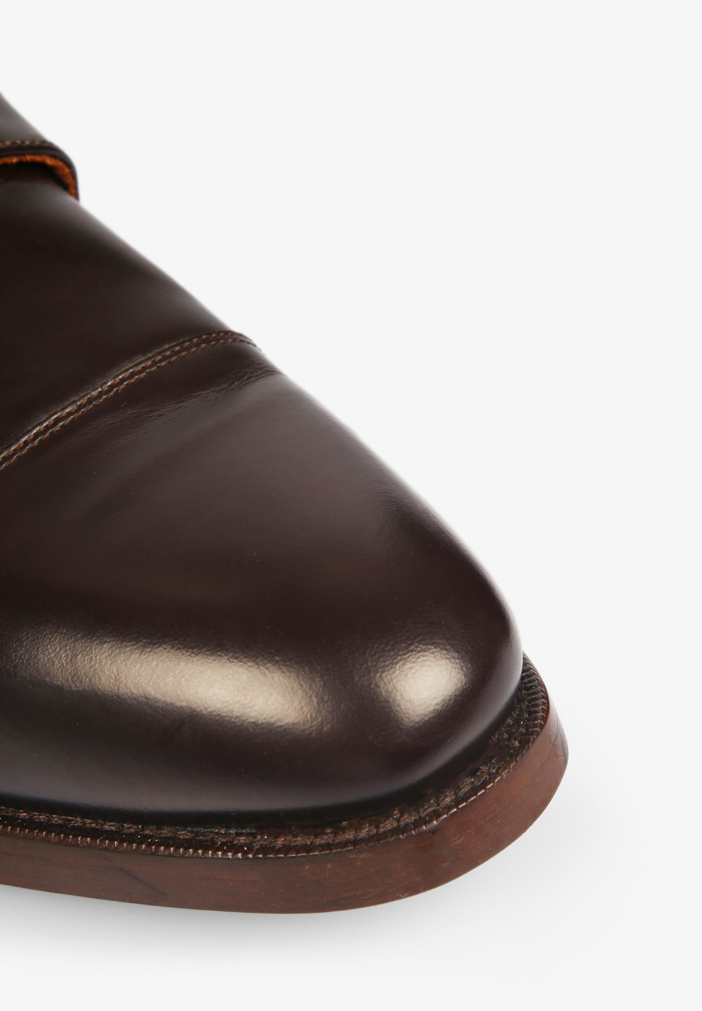 SAPATOS DE PELE COM CORDÕES